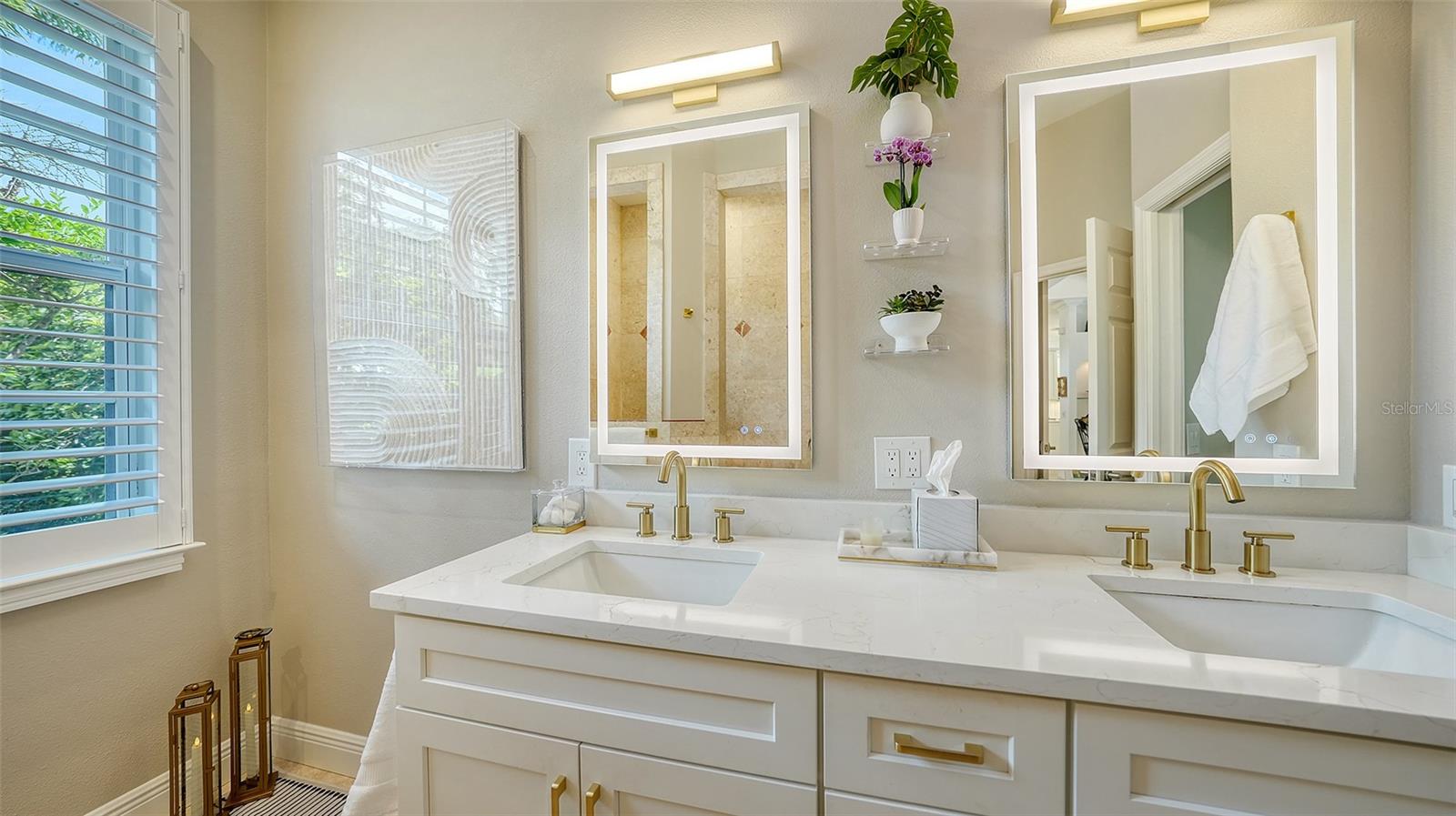 A4654776 Property Photo