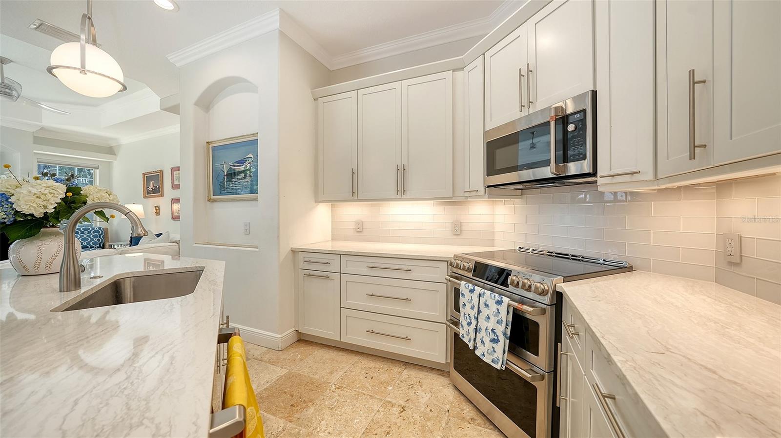 A4654776 Property Photo