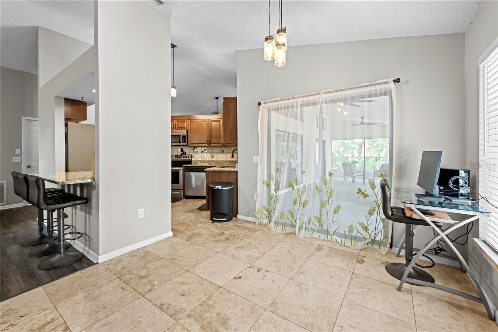 19555 PHILLIPS RD, BROOKSVILLE, FL, 34604