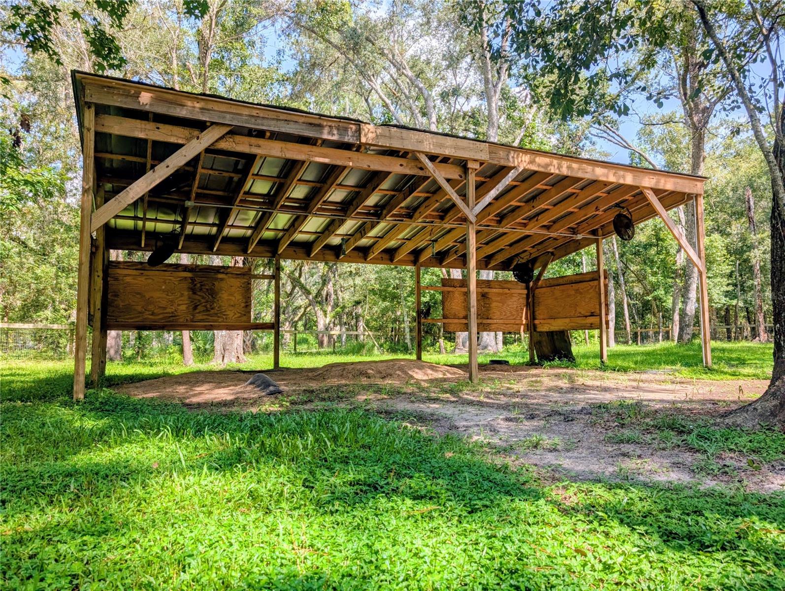 19555 PHILLIPS RD, BROOKSVILLE, FL, 34604