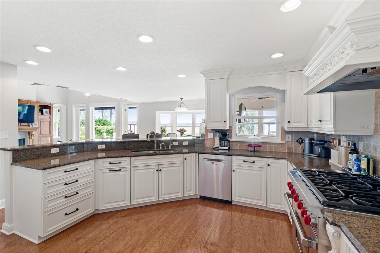 9146 BAY POINT DR, ORLANDO, FL, 32819