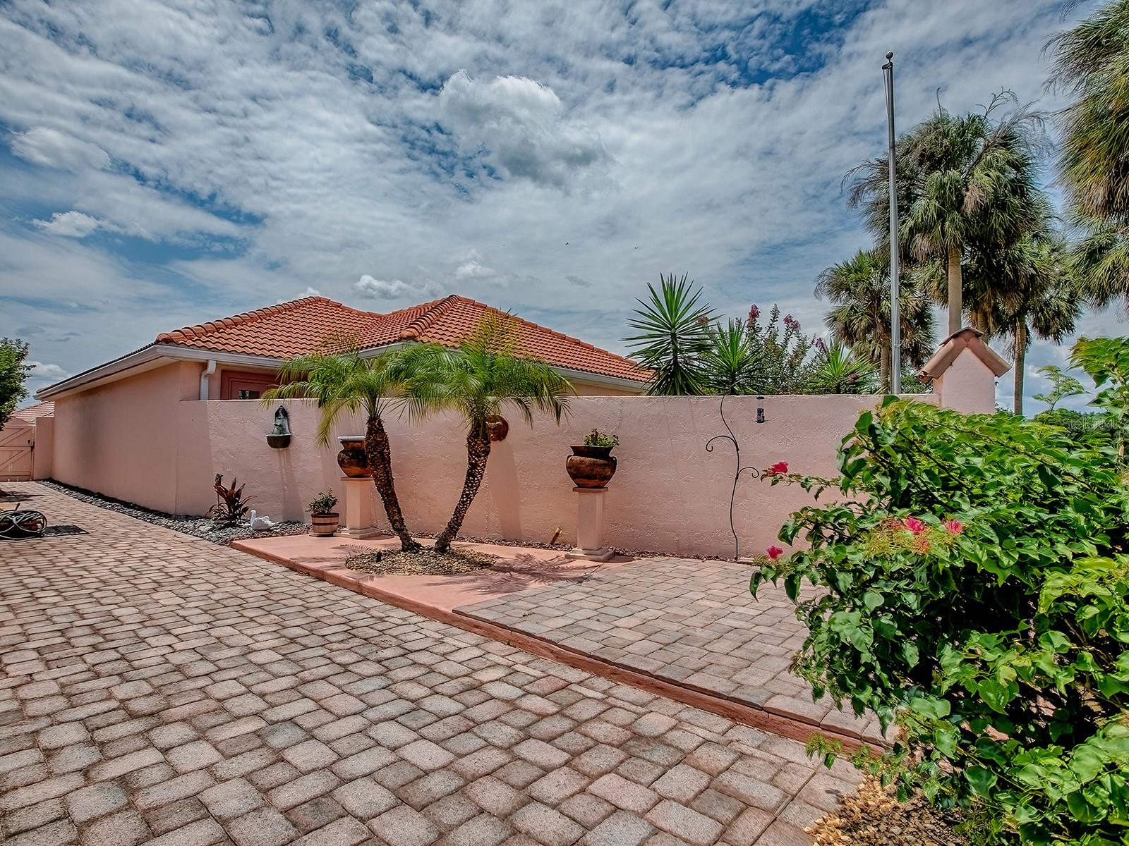 903 SANTA ANNA LN, THE VILLAGES, FL, 32159