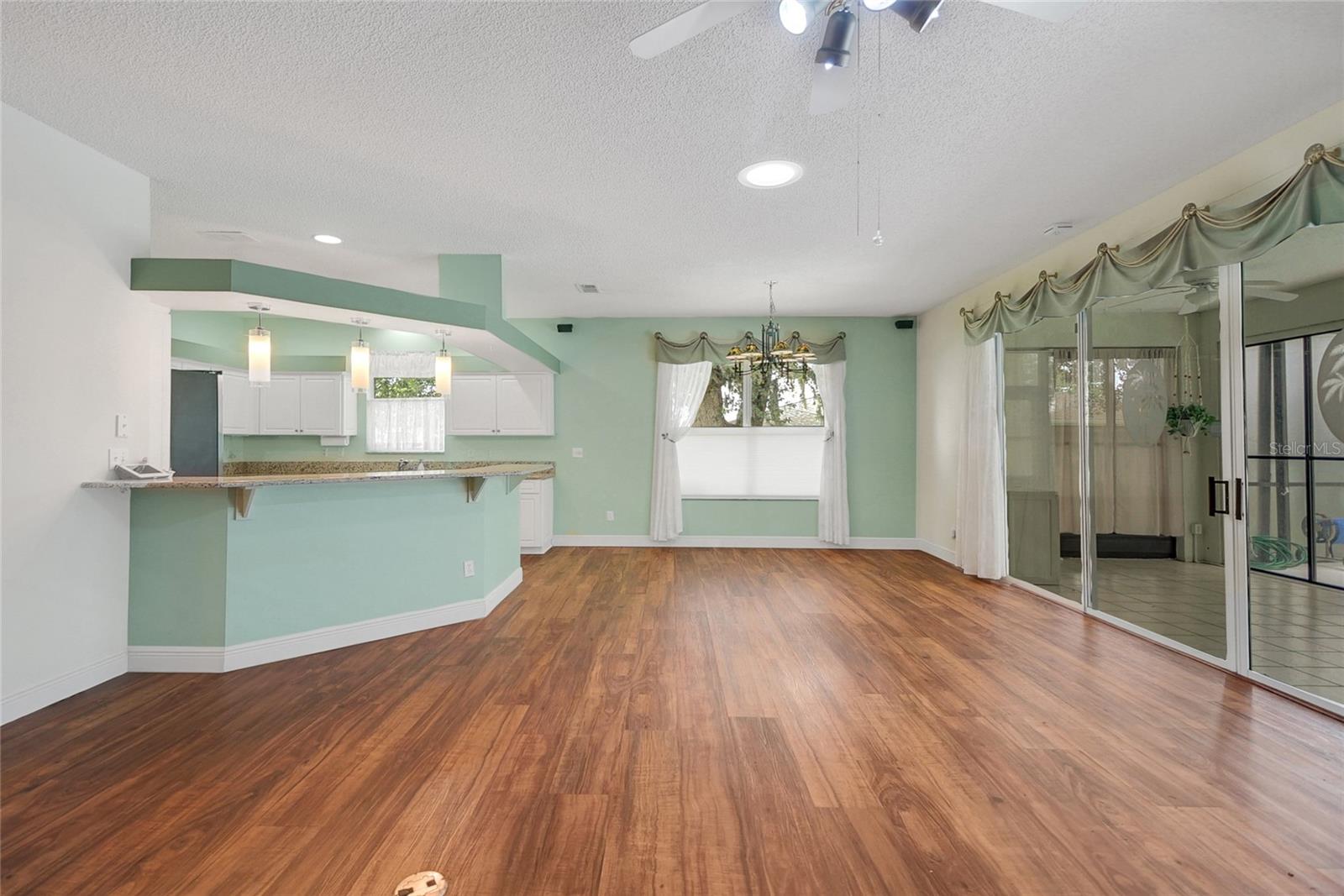 32948 RAMBLING OAKS CT, LEESBURG, FL, 34748