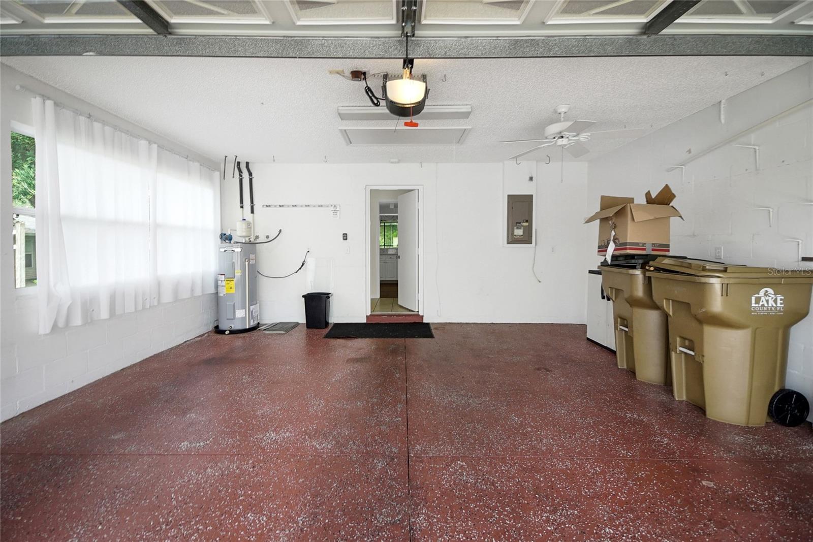 32948 RAMBLING OAKS CT, LEESBURG, FL, 34748