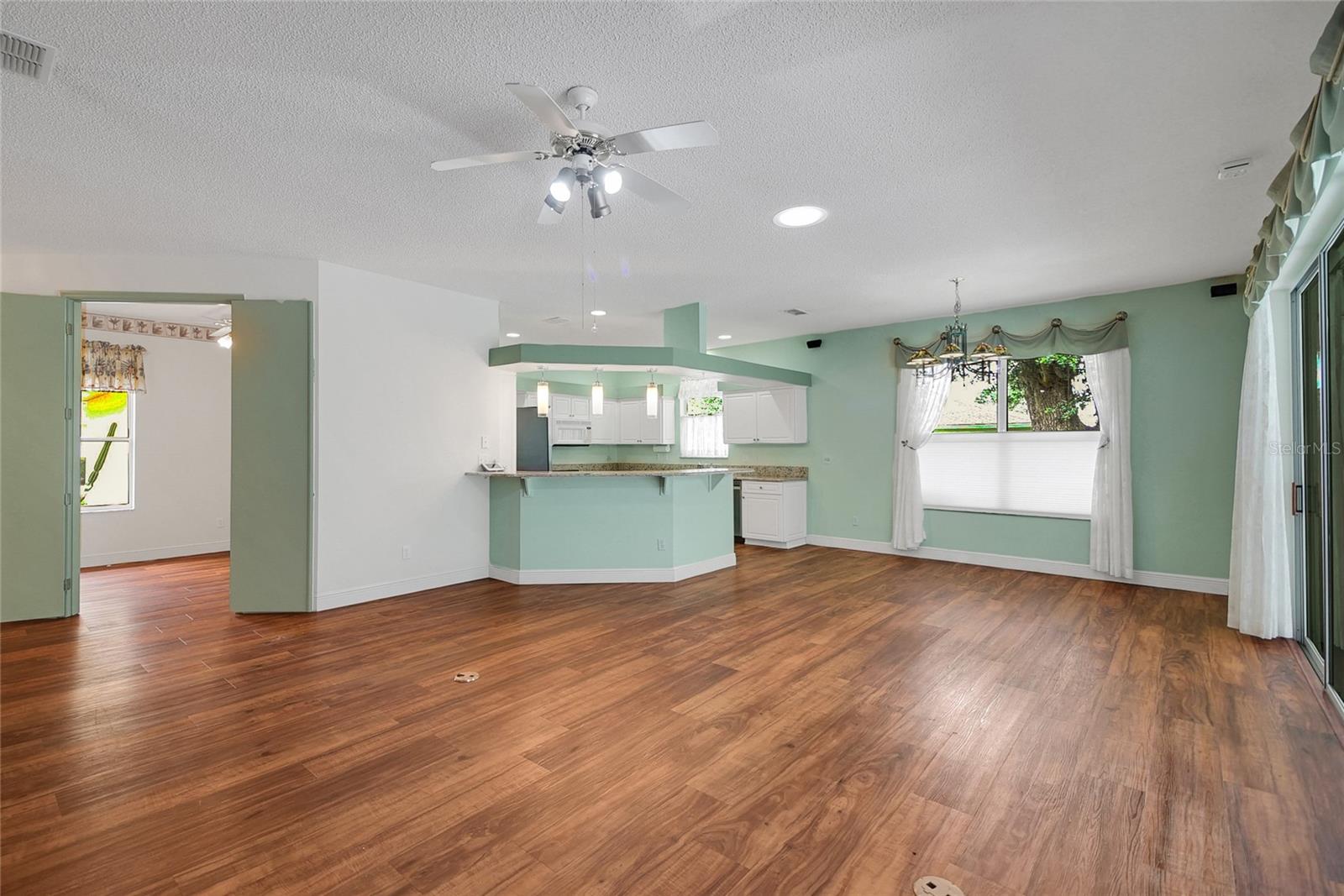 32948 RAMBLING OAKS CT, LEESBURG, FL, 34748