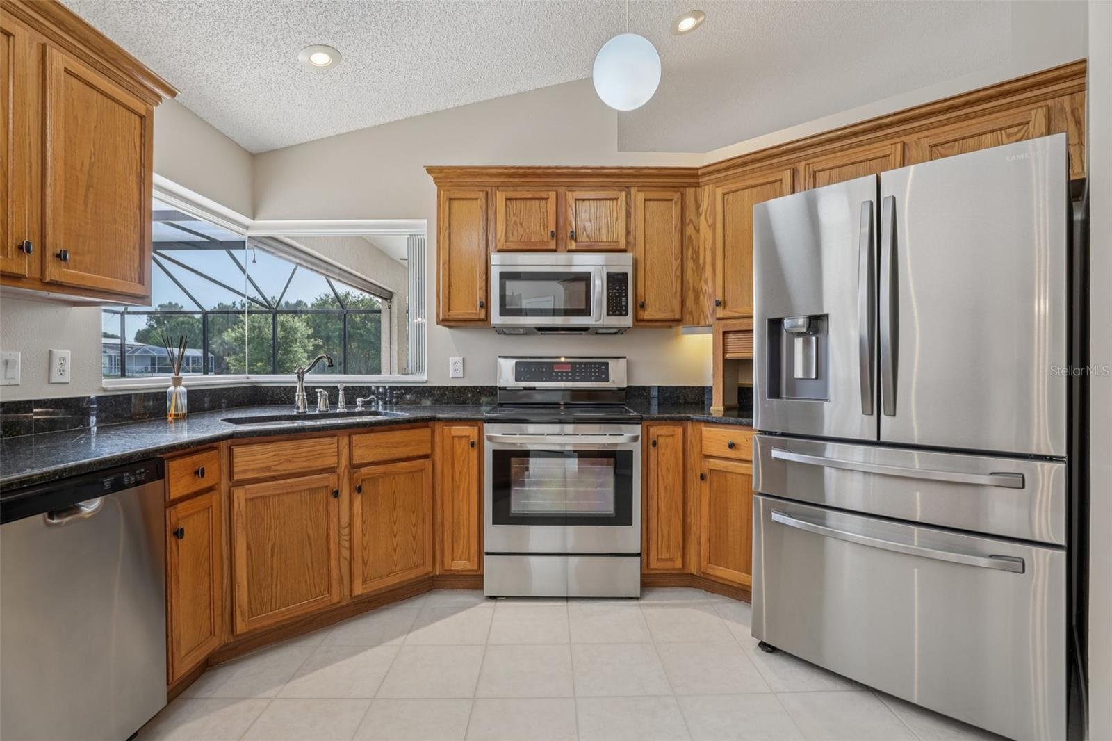 970 SABAL GROVE DR, ROCKLEDGE, FL, 32955