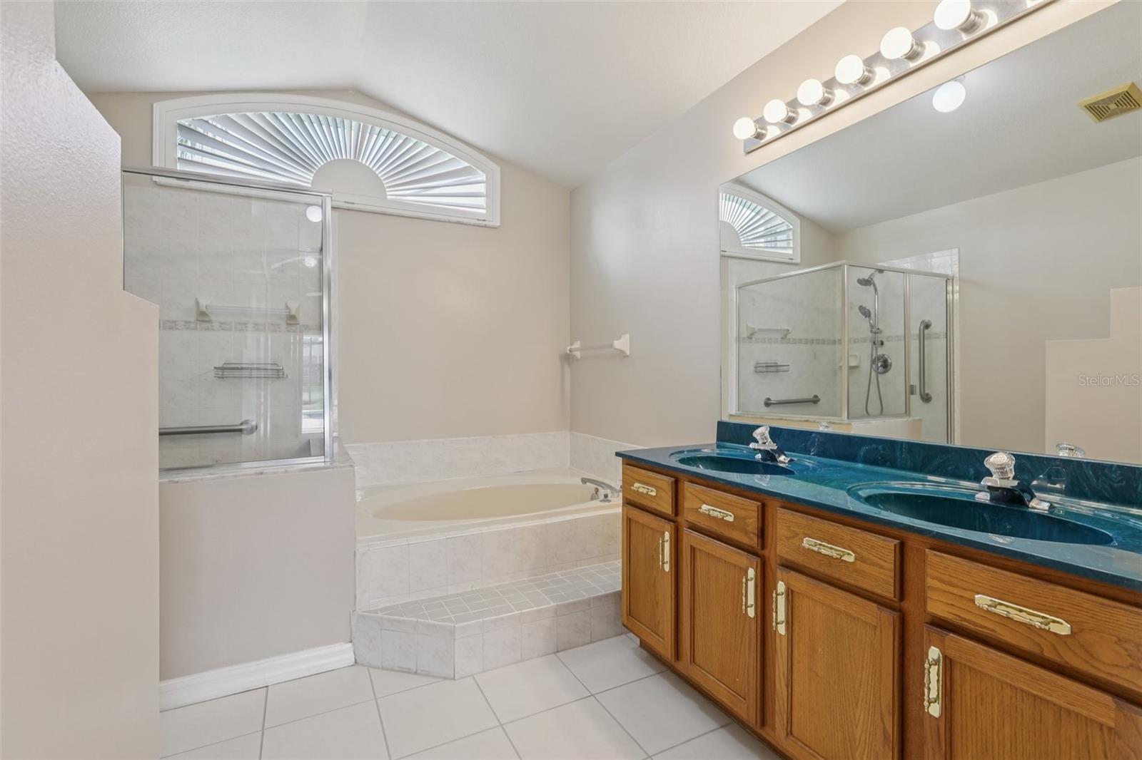 970 SABAL GROVE DR, ROCKLEDGE, FL, 32955