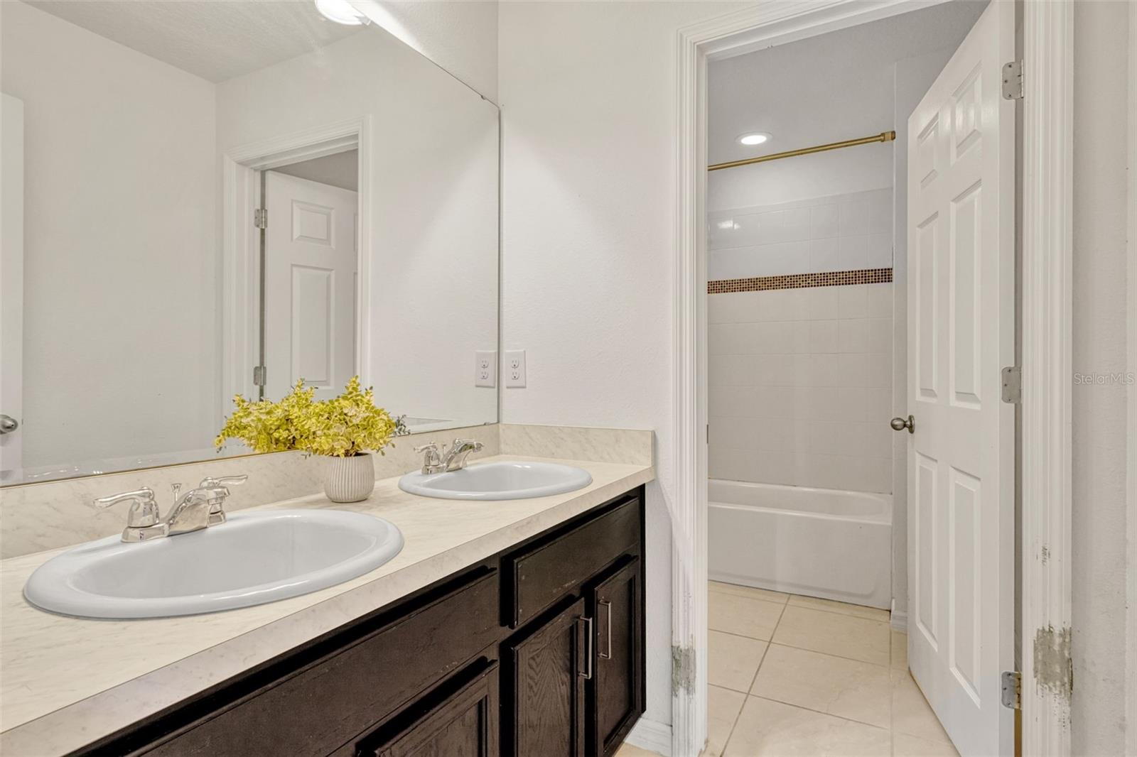 144 WILLIAMSON DR, DAVENPORT, FL, 33897