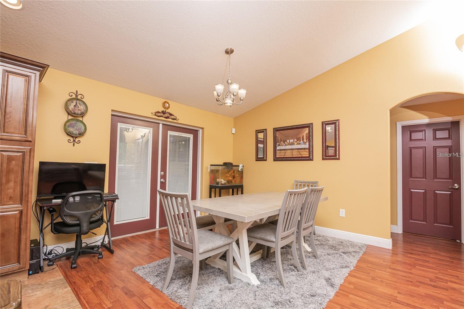 5572 MYAKKA AVE, INTERCESSION CITY, FL, 33848