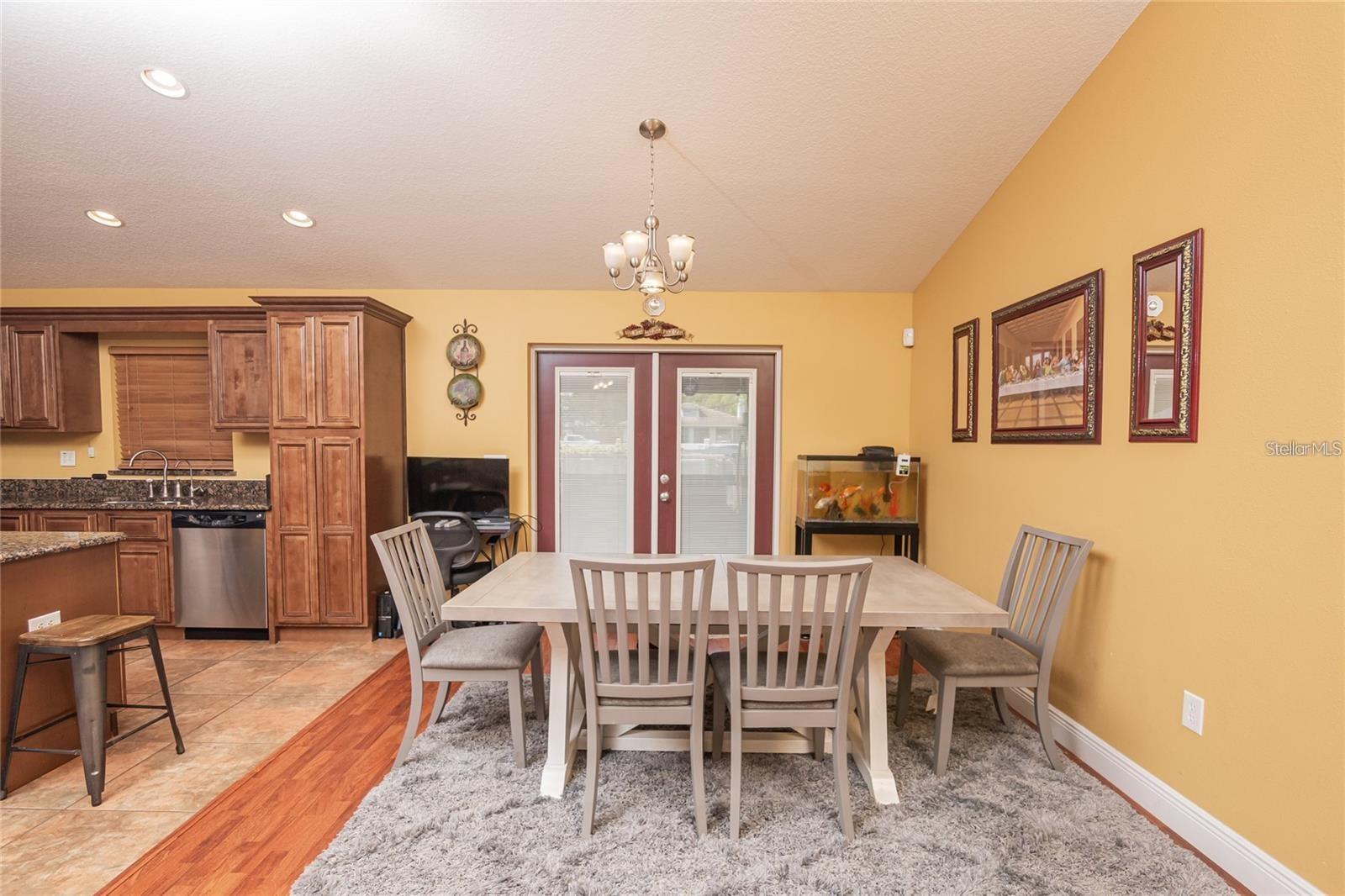 5572 MYAKKA AVE, INTERCESSION CITY, FL, 33848