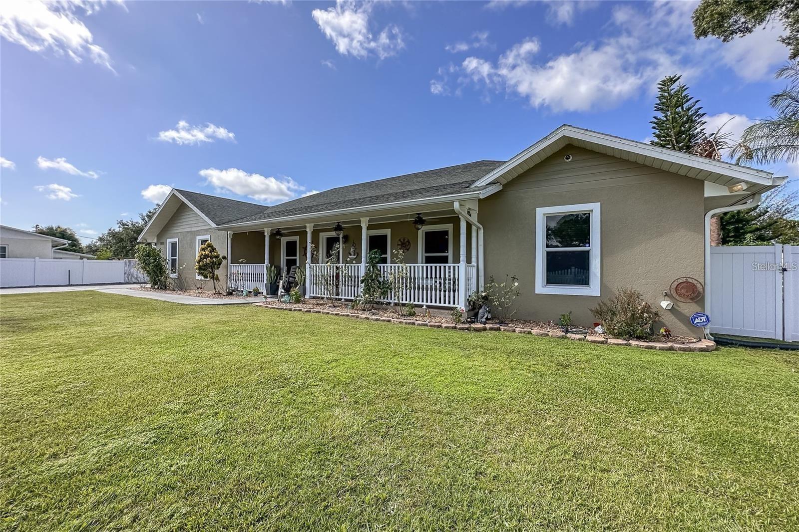 5572 MYAKKA AVE, INTERCESSION CITY, FL, 33848