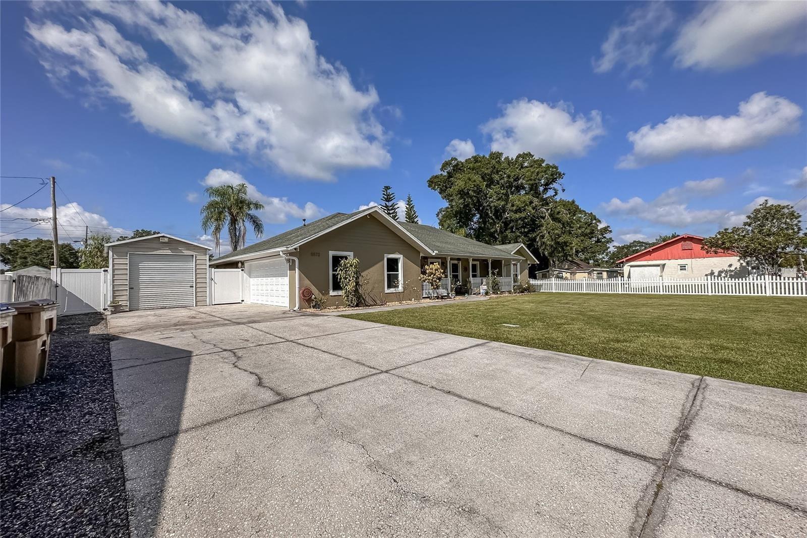 5572 MYAKKA AVE, INTERCESSION CITY, FL, 33848