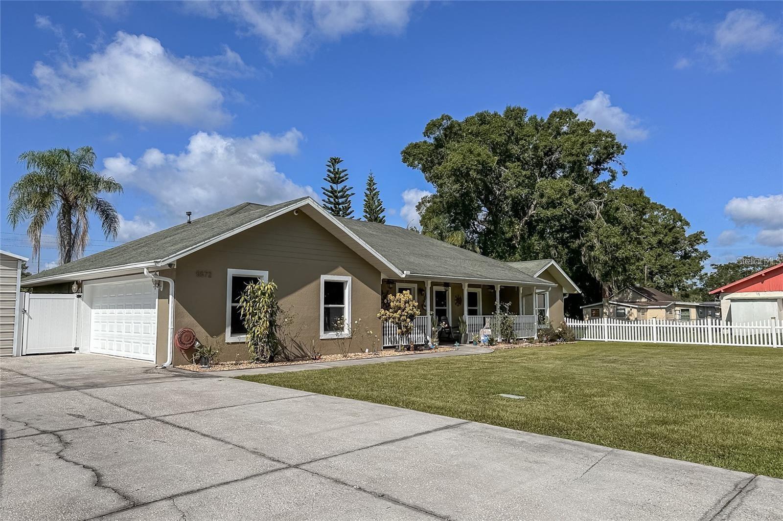 5572 MYAKKA AVE, INTERCESSION CITY, FL, 33848