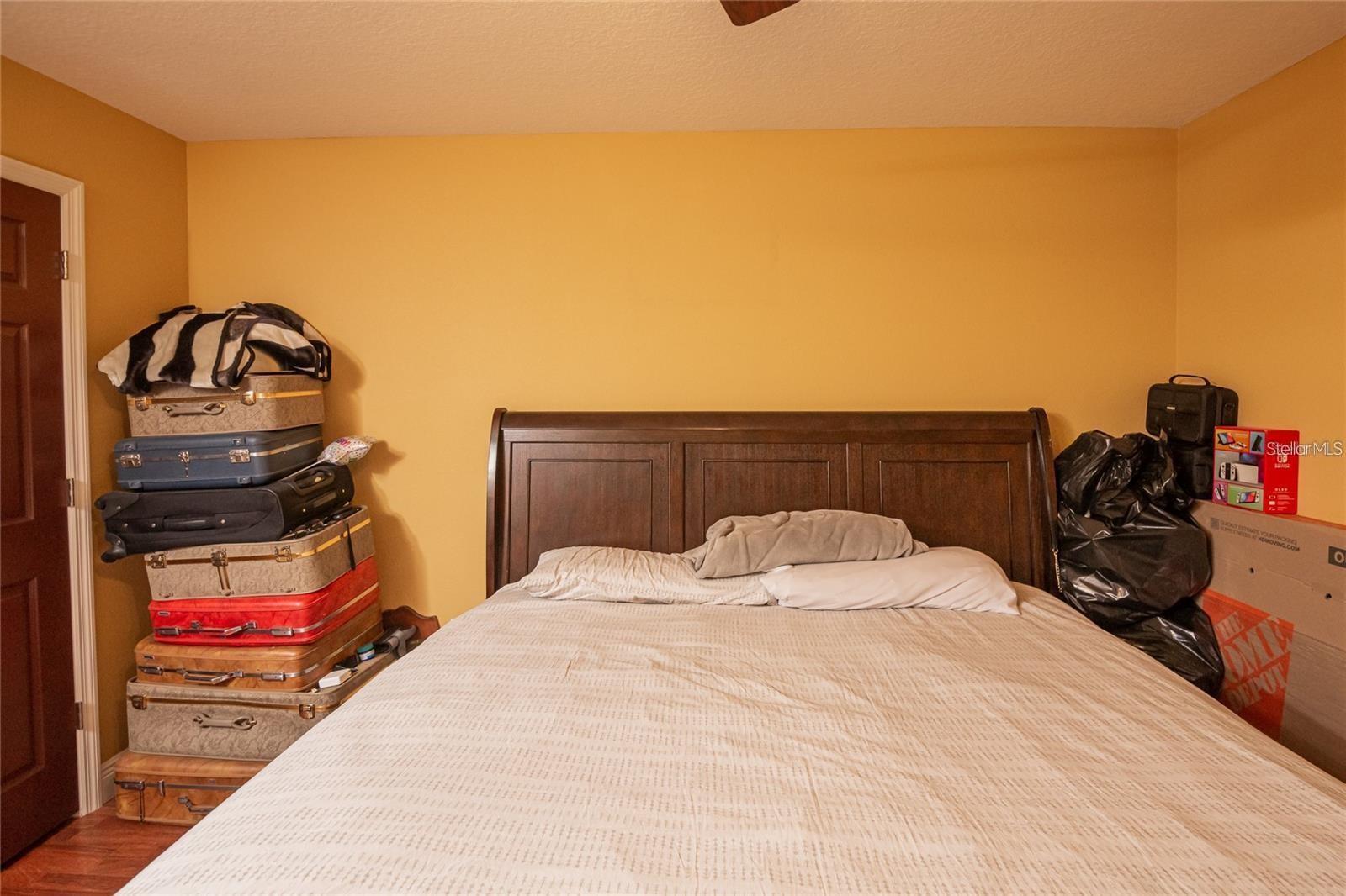 5572 MYAKKA AVE, INTERCESSION CITY, FL, 33848