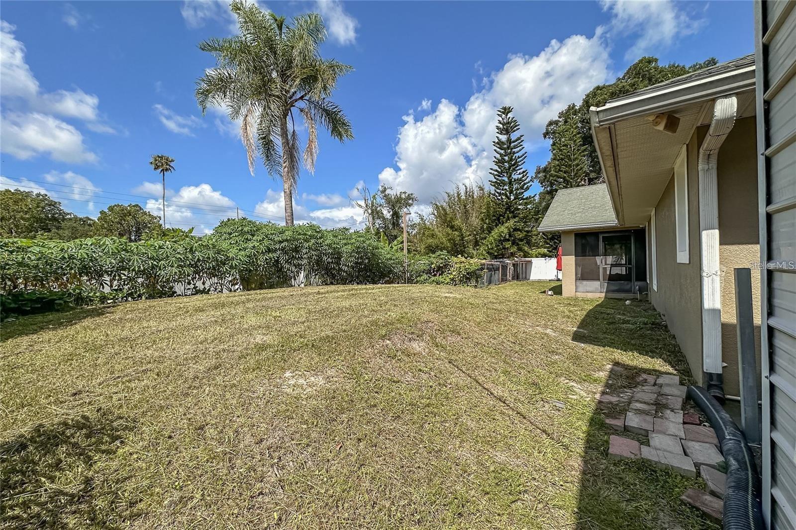 5572 MYAKKA AVE, INTERCESSION CITY, FL, 33848