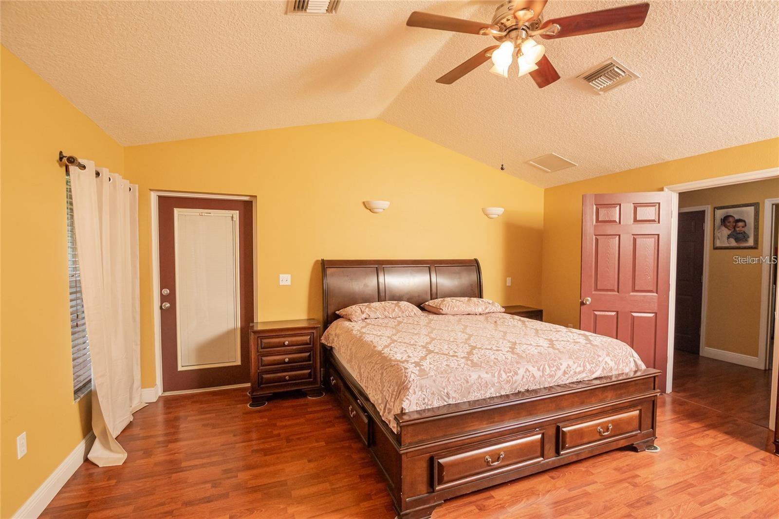 5572 MYAKKA AVE, INTERCESSION CITY, FL, 33848