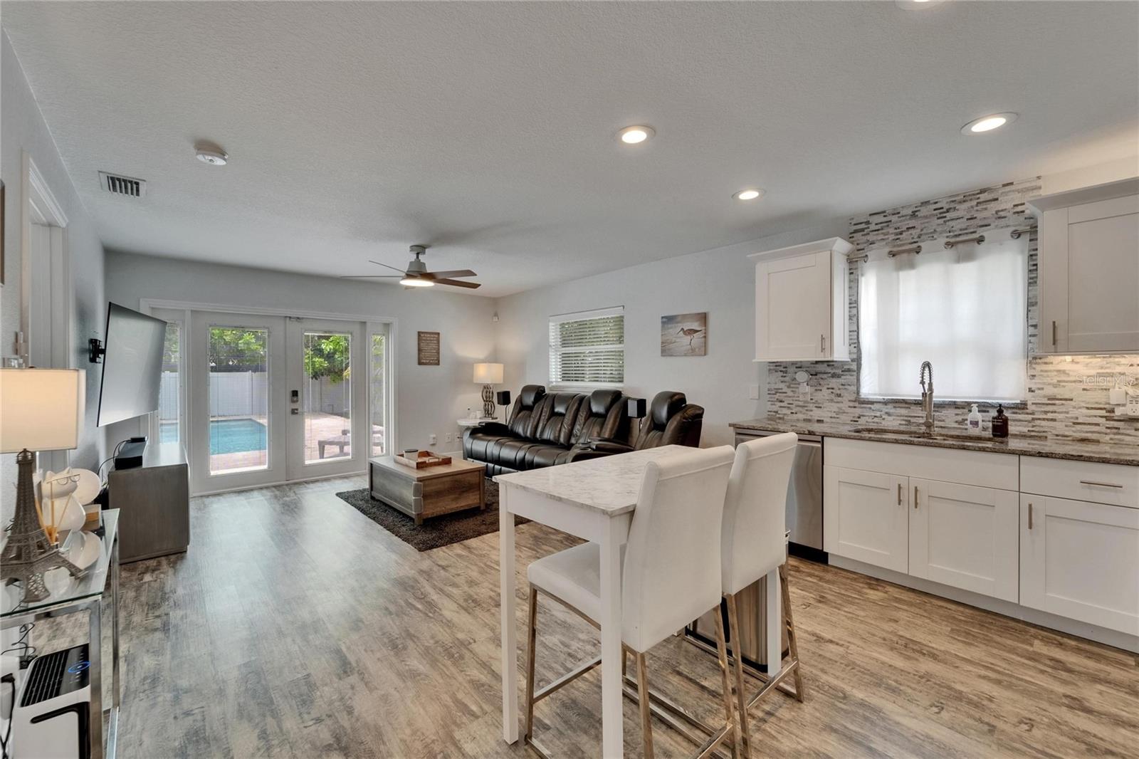 719 58TH ST S, GULFPORT, FL, 33707