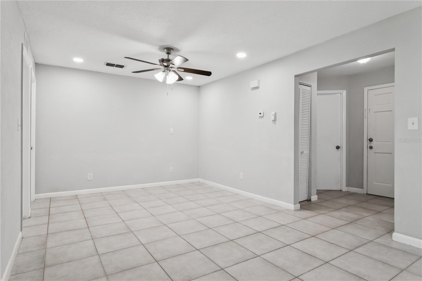 7503 WINCHESTER DR, TAMPA, FL, 33615