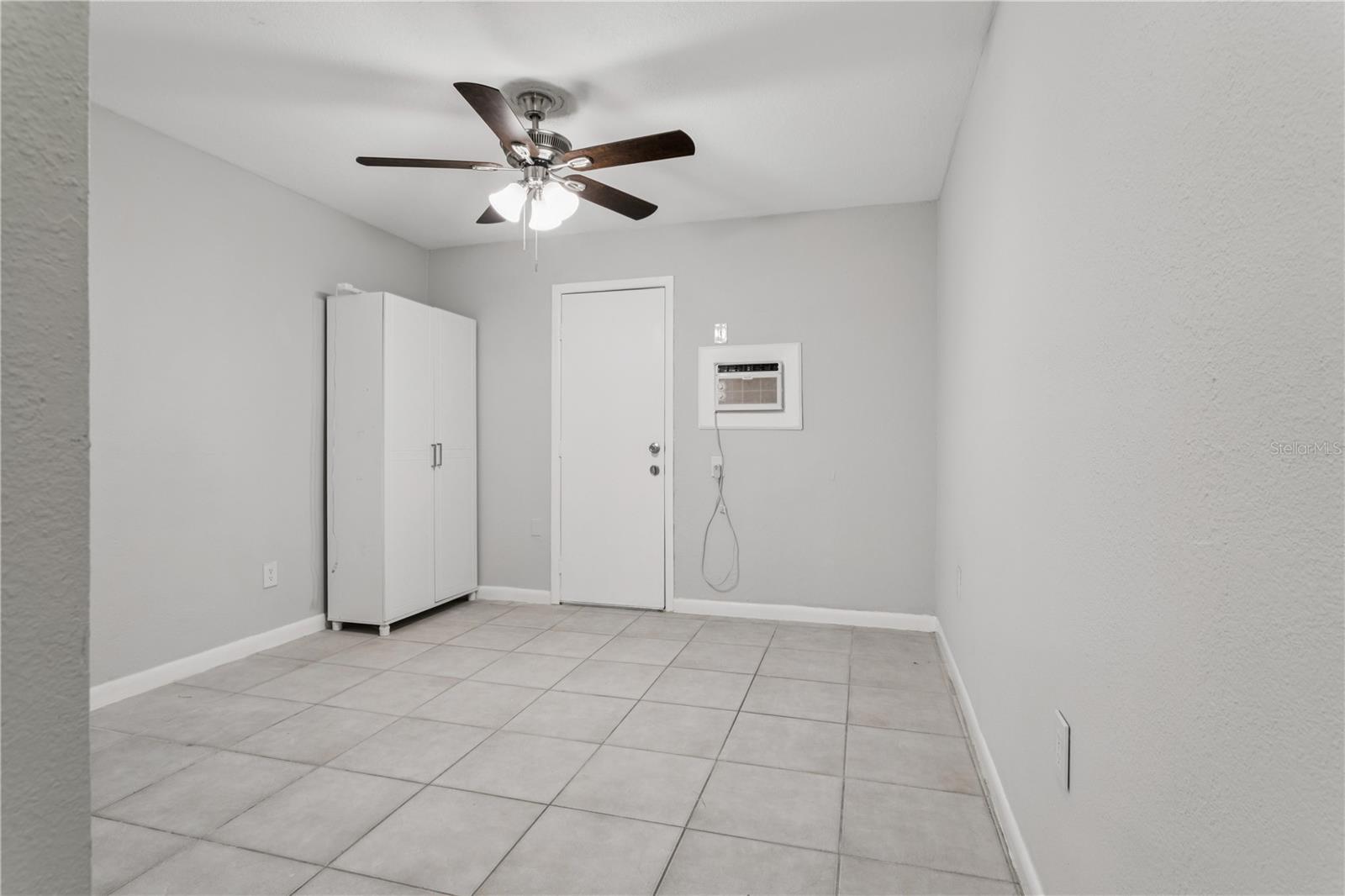 7503 WINCHESTER DR, TAMPA, FL, 33615