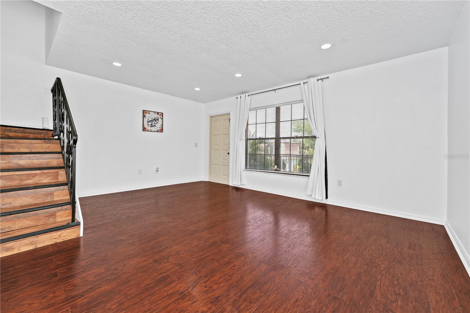 6052 VILLAGE CIR #6052, ORLANDO, FL, 32822