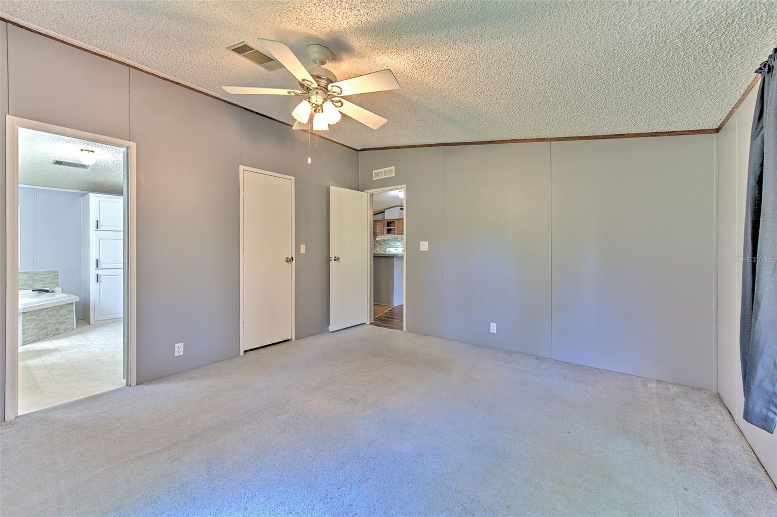 3203 21ST AVE SE, RUSKIN, FL, 33570