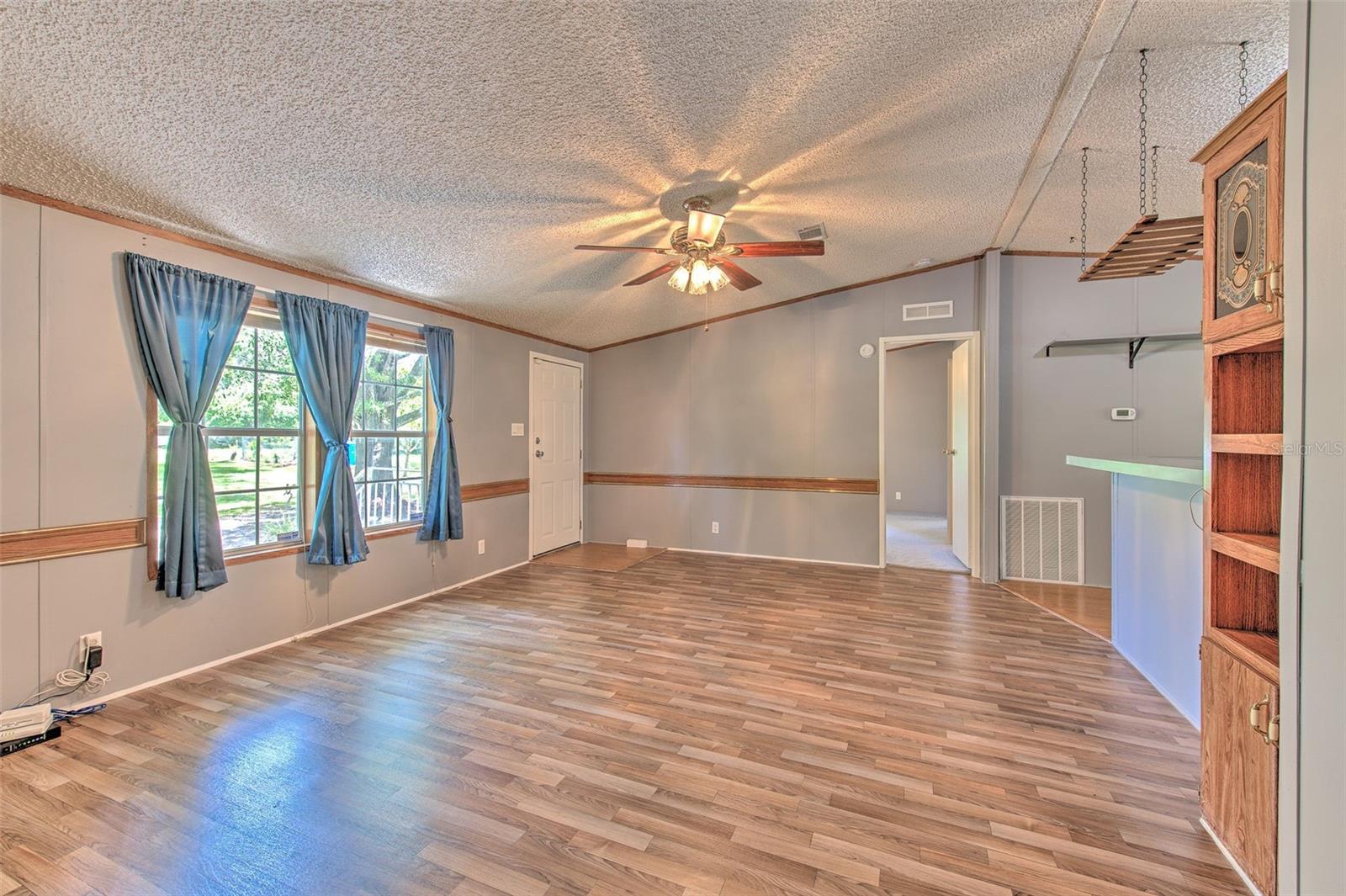 3203 21ST AVE SE, RUSKIN, FL, 33570