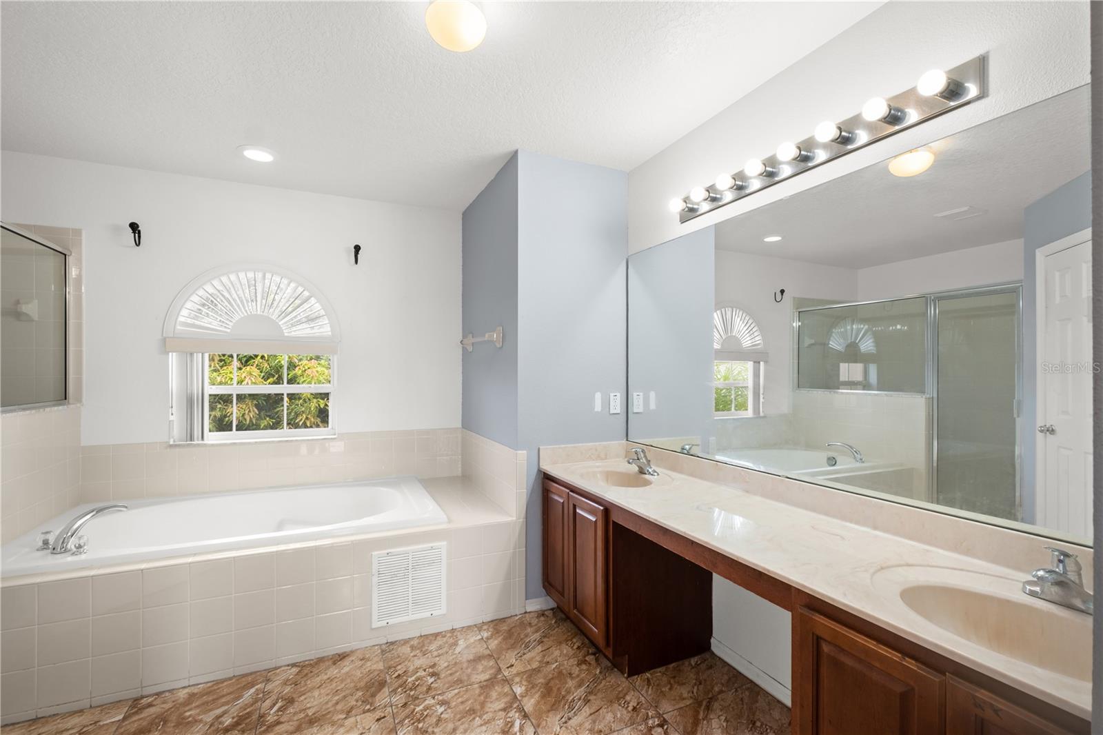 442 CHURCHILL CT, KISSIMMEE, FL, 34759