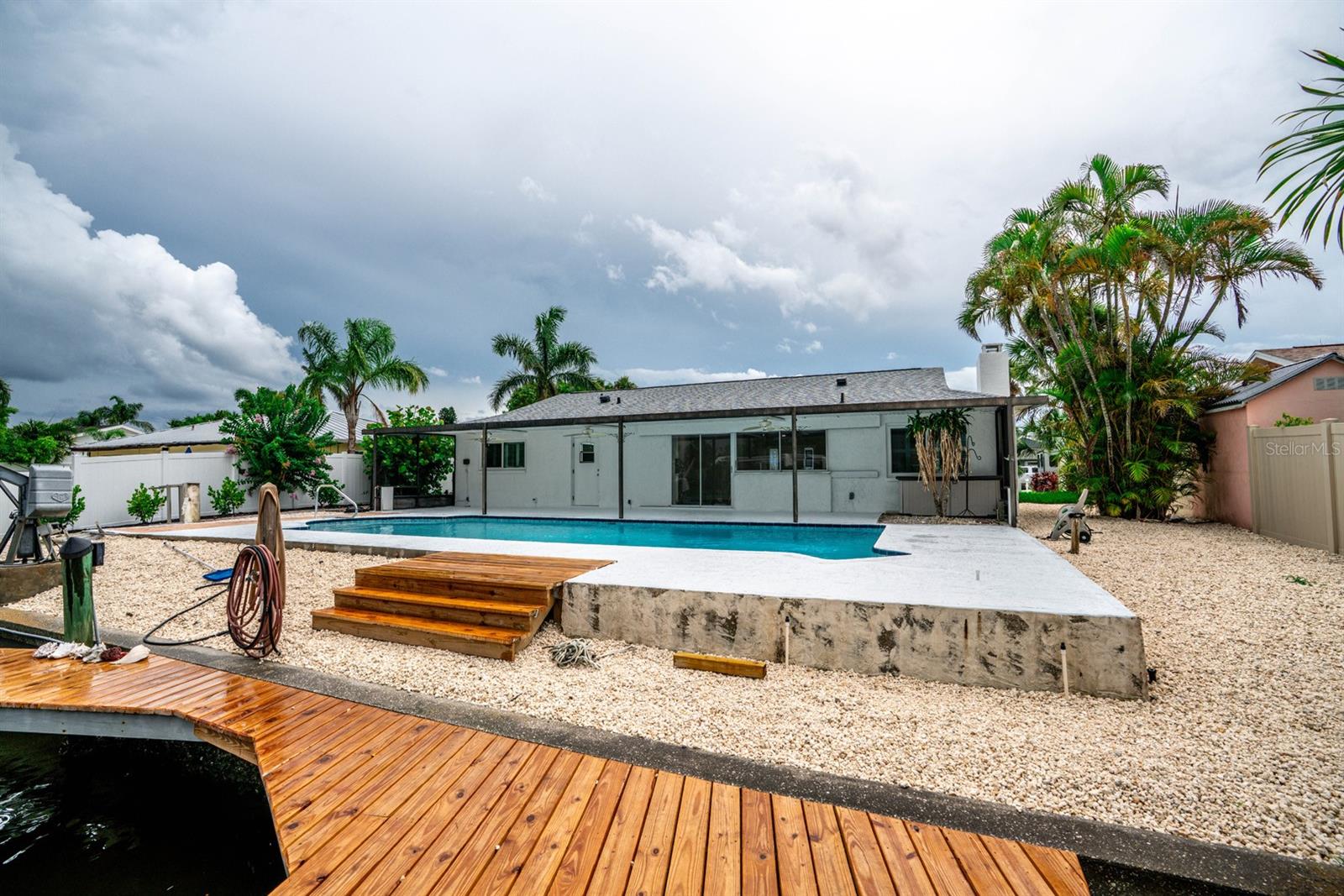 913 SPINDLE PALM WAY, APOLLO BEACH, FL, 33572