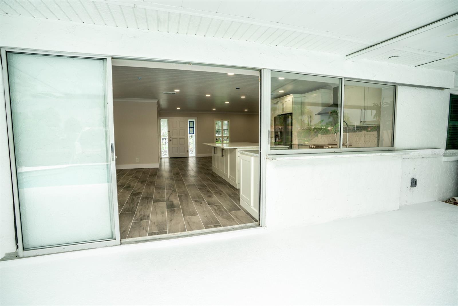 913 SPINDLE PALM WAY, APOLLO BEACH, FL, 33572