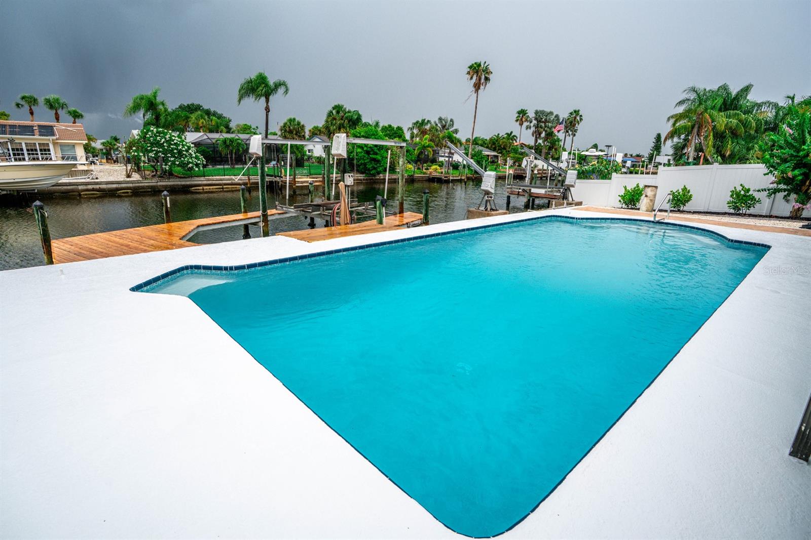 913 SPINDLE PALM WAY, APOLLO BEACH, FL, 33572