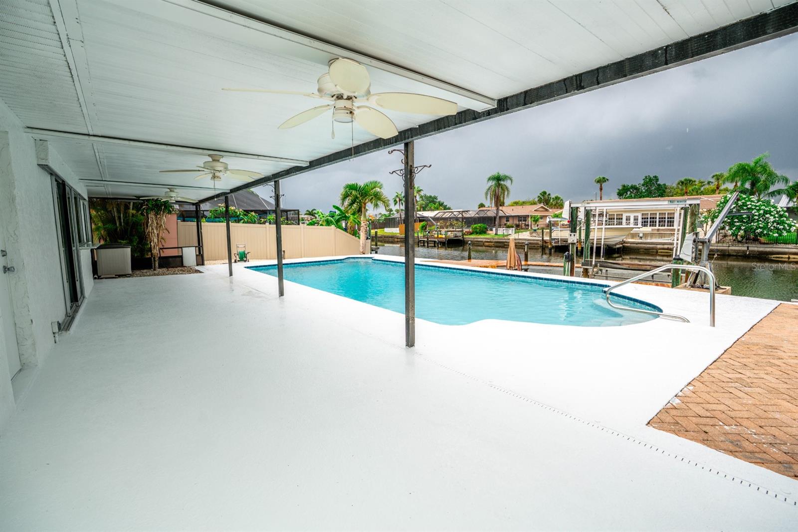 913 SPINDLE PALM WAY, APOLLO BEACH, FL, 33572