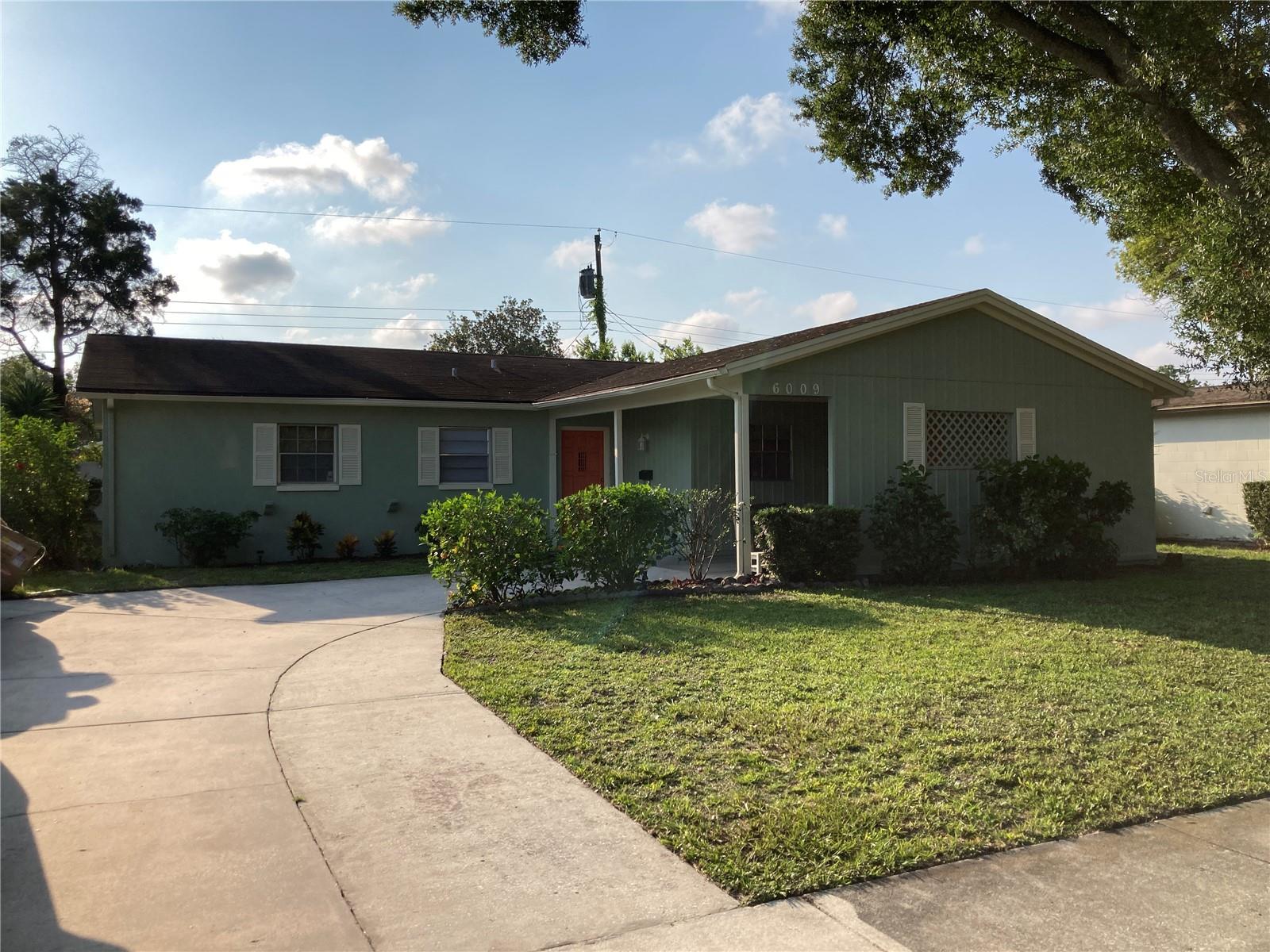 6009 AMBASSADOR DR, TAMPA, FL, 33615