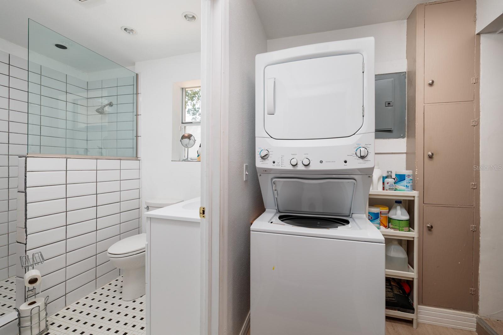 2135 POCAHONTAS DR, LARGO, FL, 33774