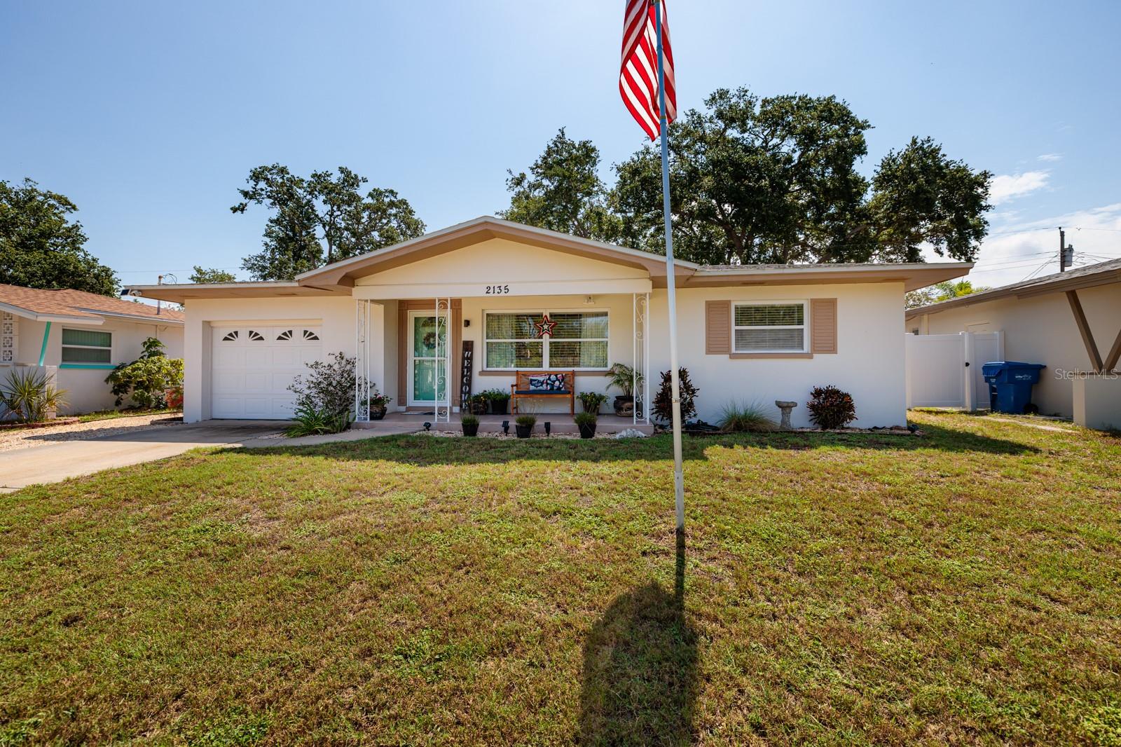 2135 POCAHONTAS DR, LARGO, FL, 33774