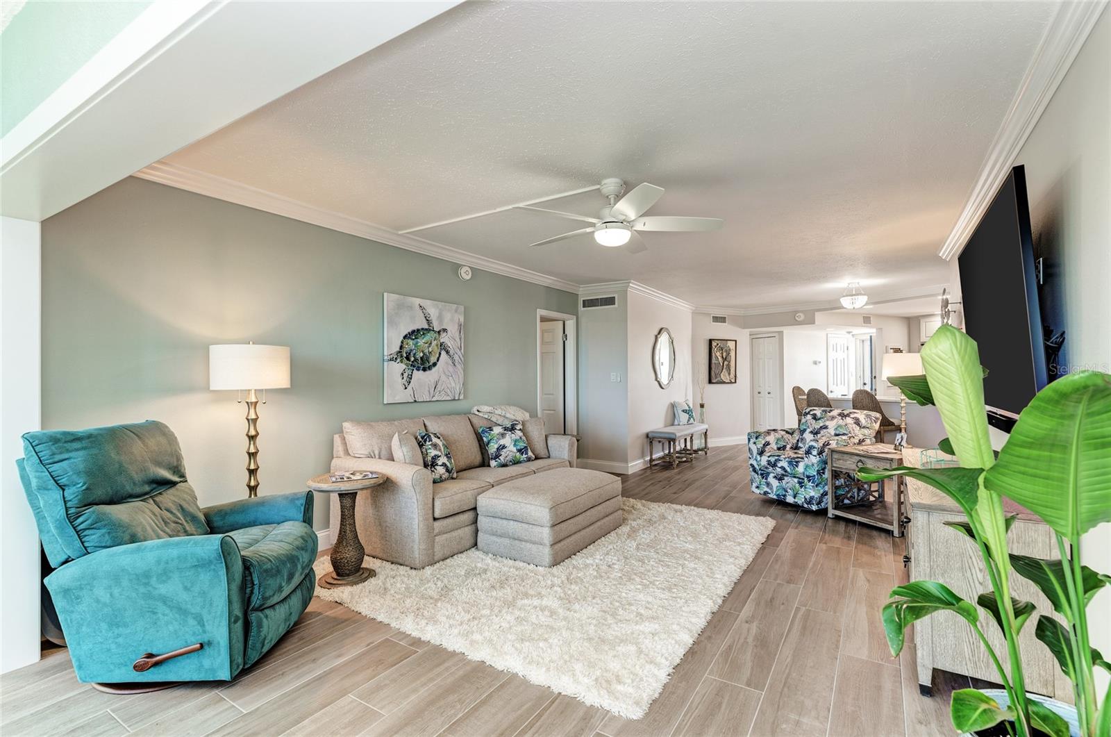 2110 BENJAMIN FRANKLIN DR #402SEA, SARASOTA, FL, 34236