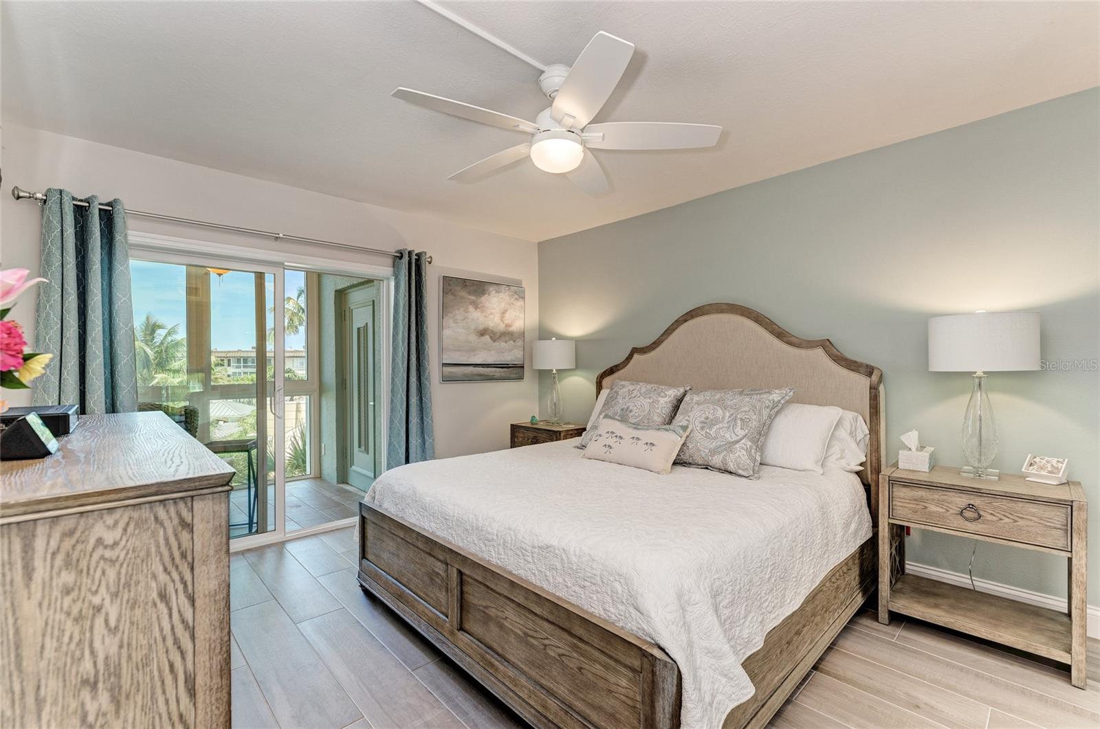 2110 BENJAMIN FRANKLIN DR #402SEA, SARASOTA, FL, 34236