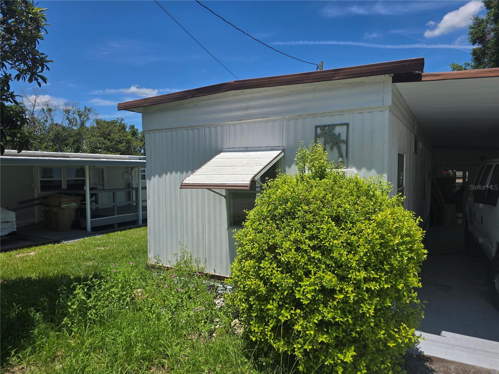 TB8393256 Property Photo