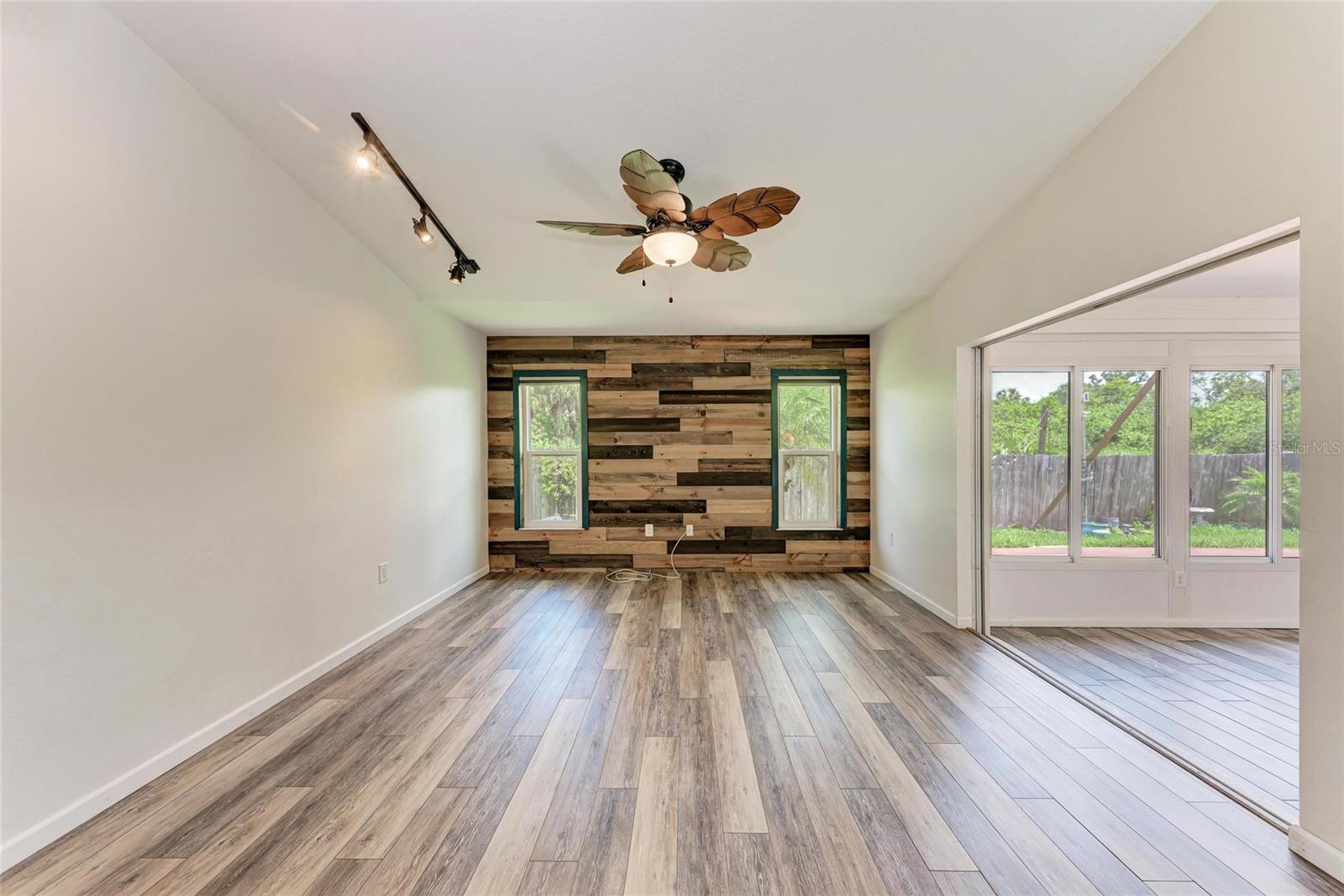 8012 56TH CT E, PALMETTO, FL, 34221