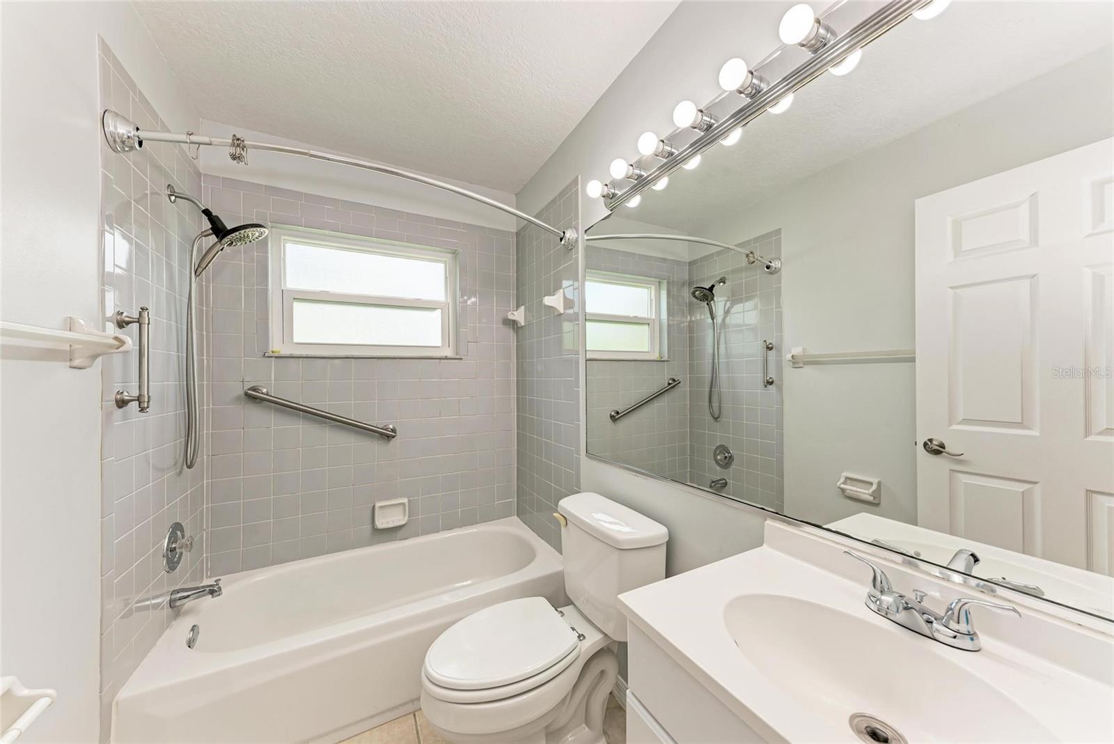 8012 56TH CT E, PALMETTO, FL, 34221