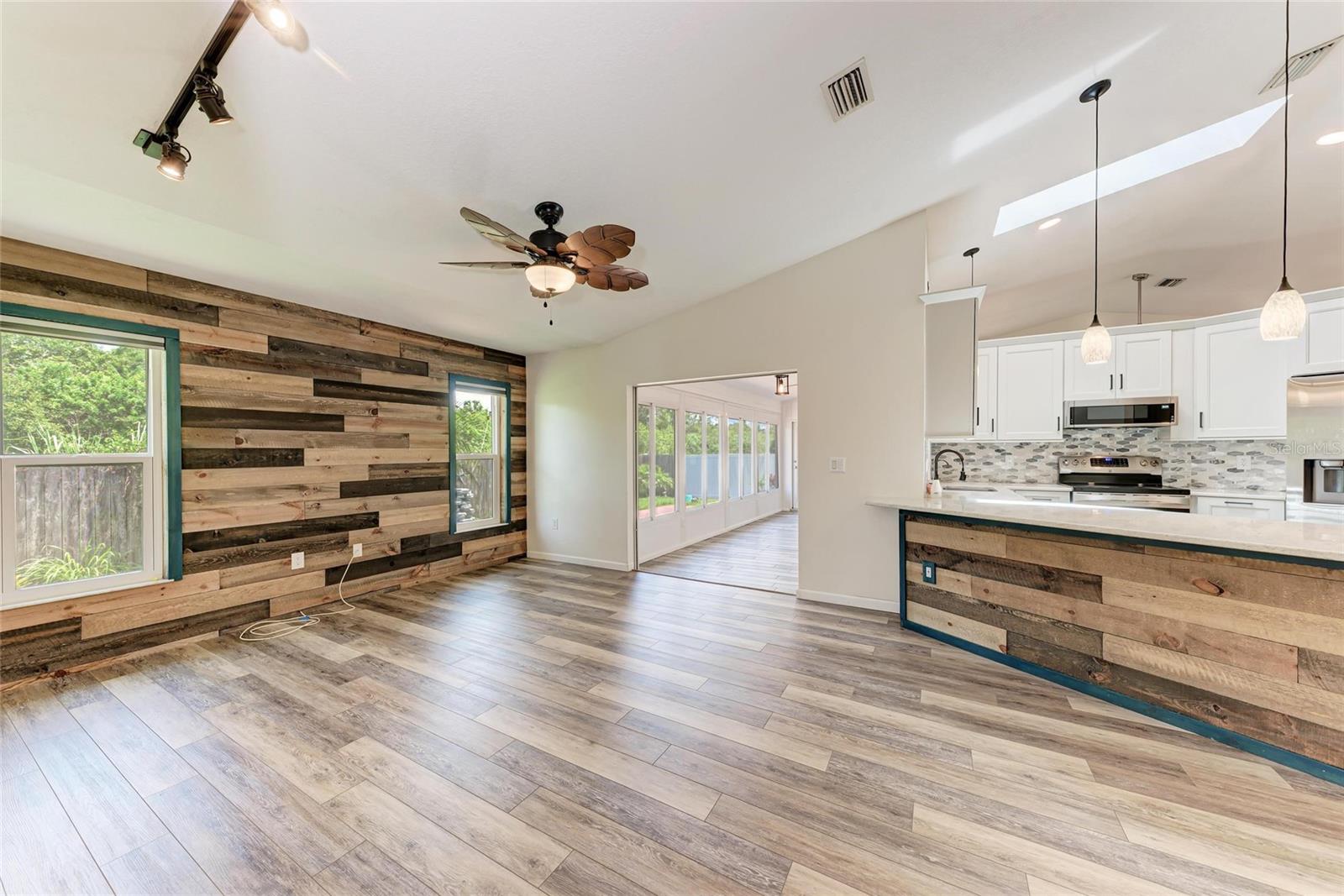 8012 56TH CT E, PALMETTO, FL, 34221