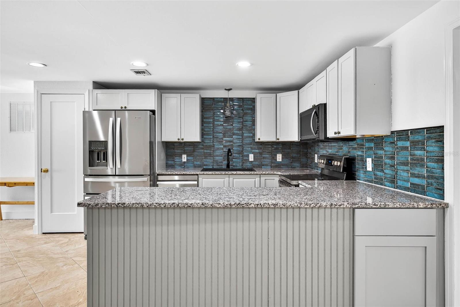 3225 W SHELL POINT RD, RUSKIN, FL, 33570