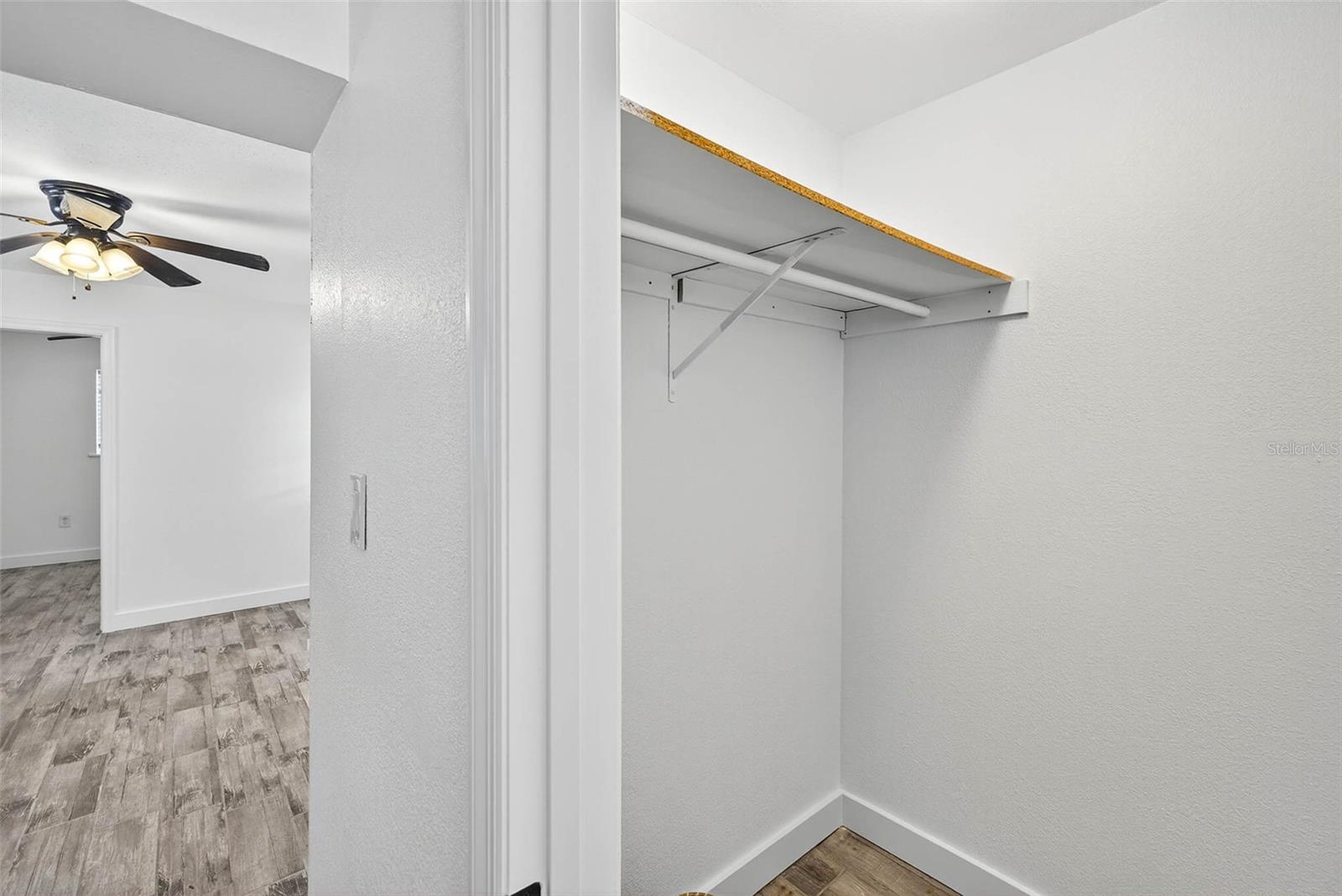 3225 W SHELL POINT RD, RUSKIN, FL, 33570