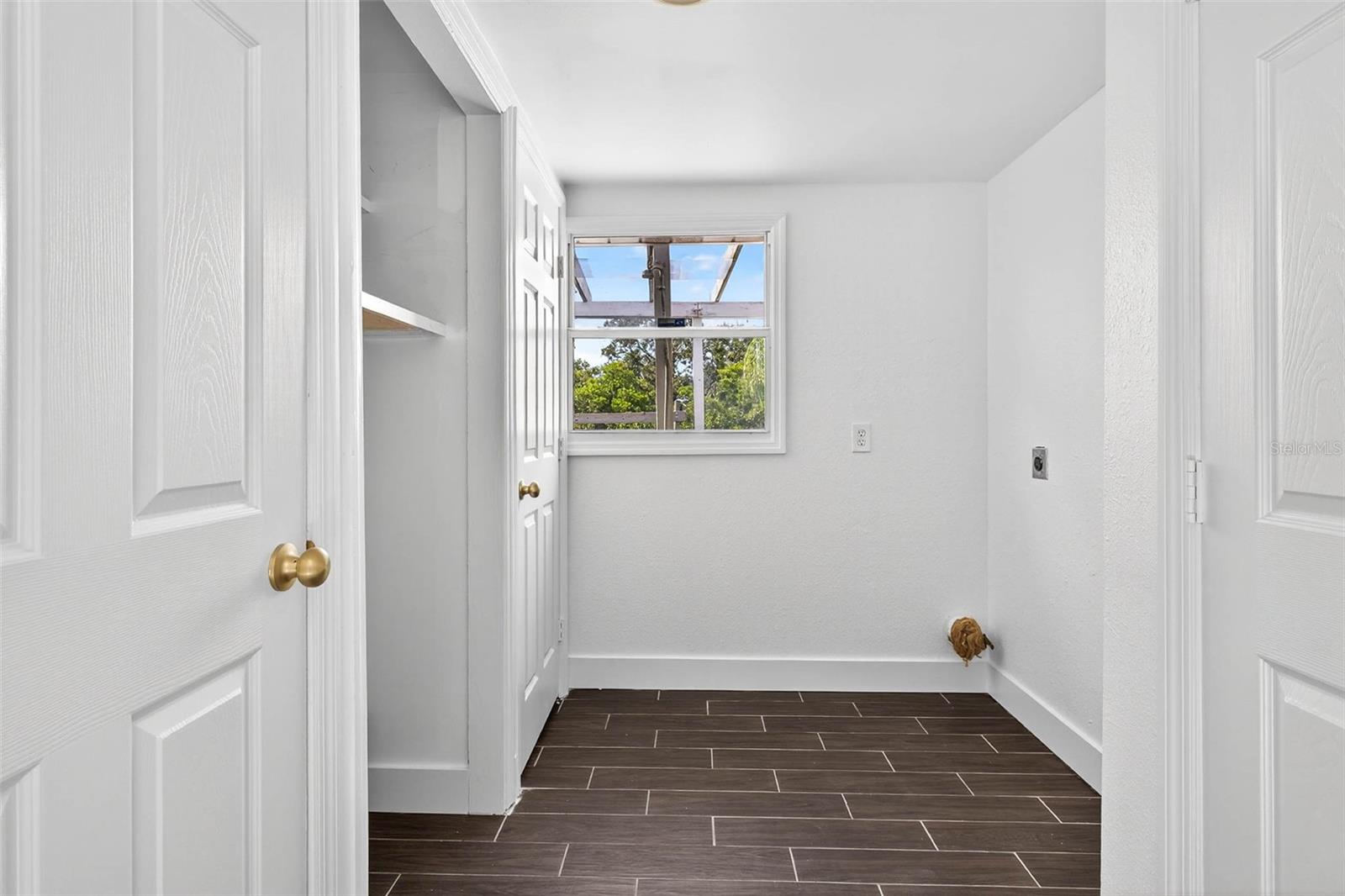 3225 W SHELL POINT RD, RUSKIN, FL, 33570