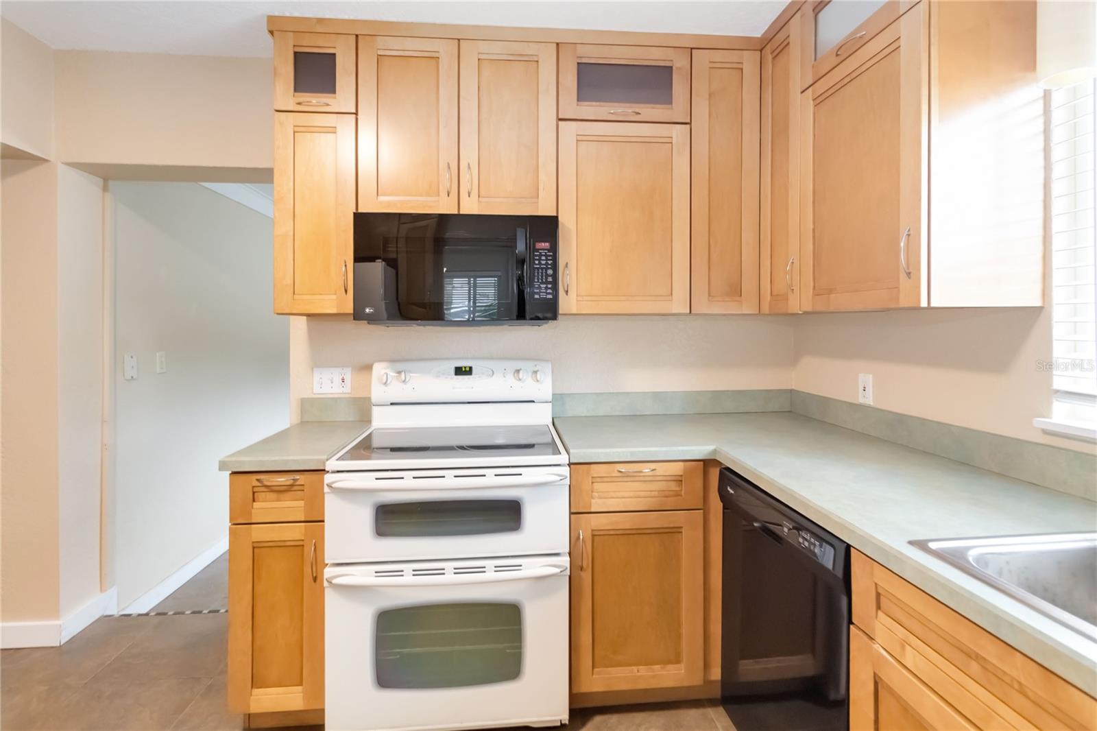 612 LAKESHORE BLVD, KISSIMMEE, FL, 34744