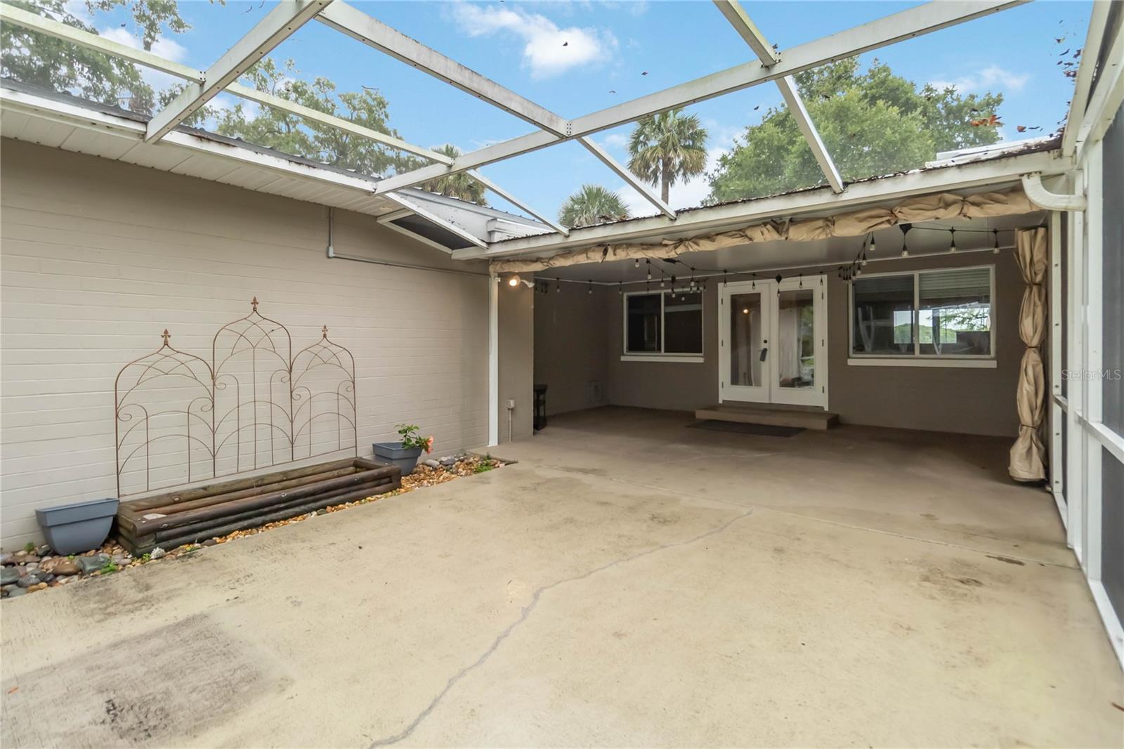 612 LAKESHORE BLVD, KISSIMMEE, FL, 34744