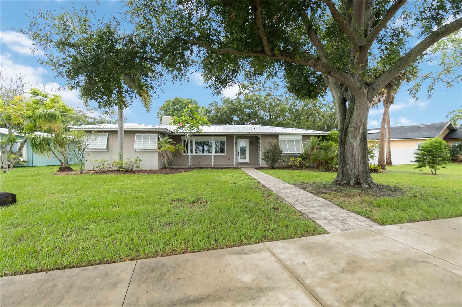 612 LAKESHORE BLVD, KISSIMMEE, FL, 34744