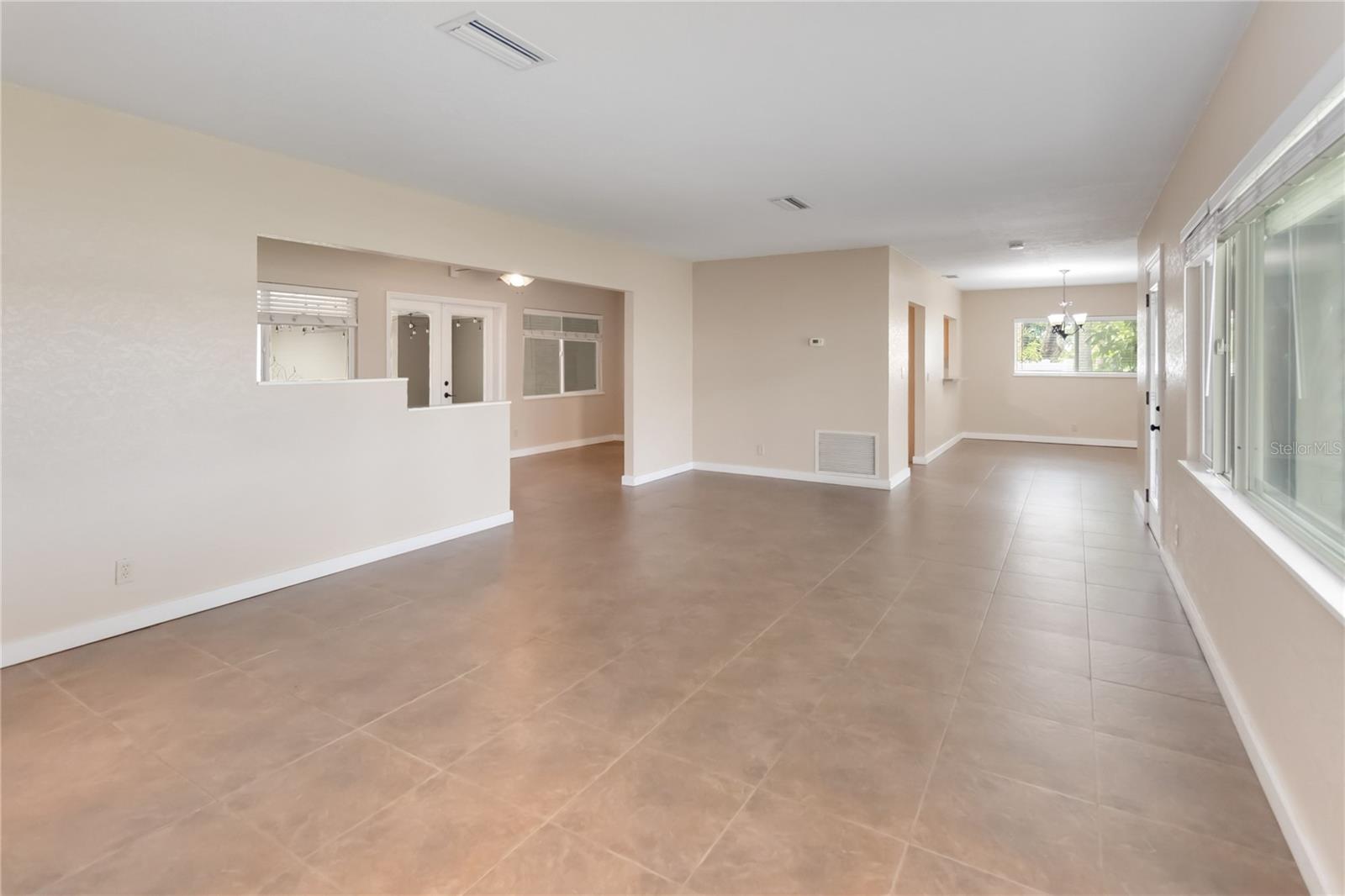 612 LAKESHORE BLVD, KISSIMMEE, FL, 34744