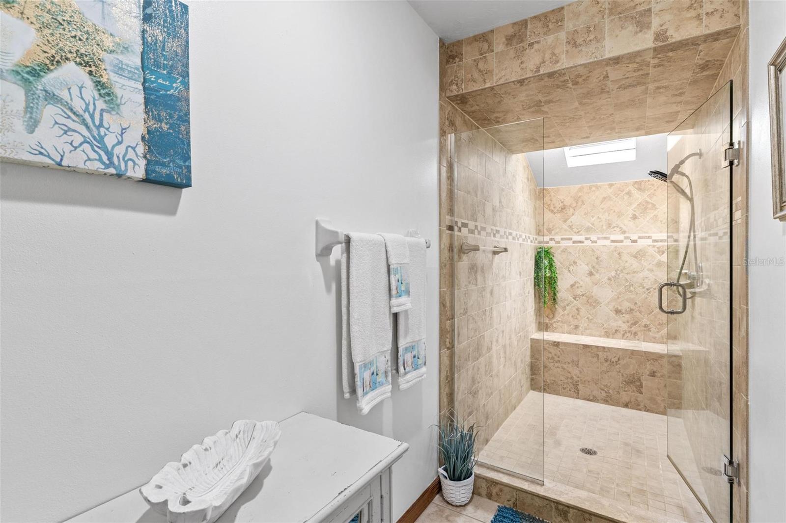 1414 COVE PL, TAVARES, FL, 32778