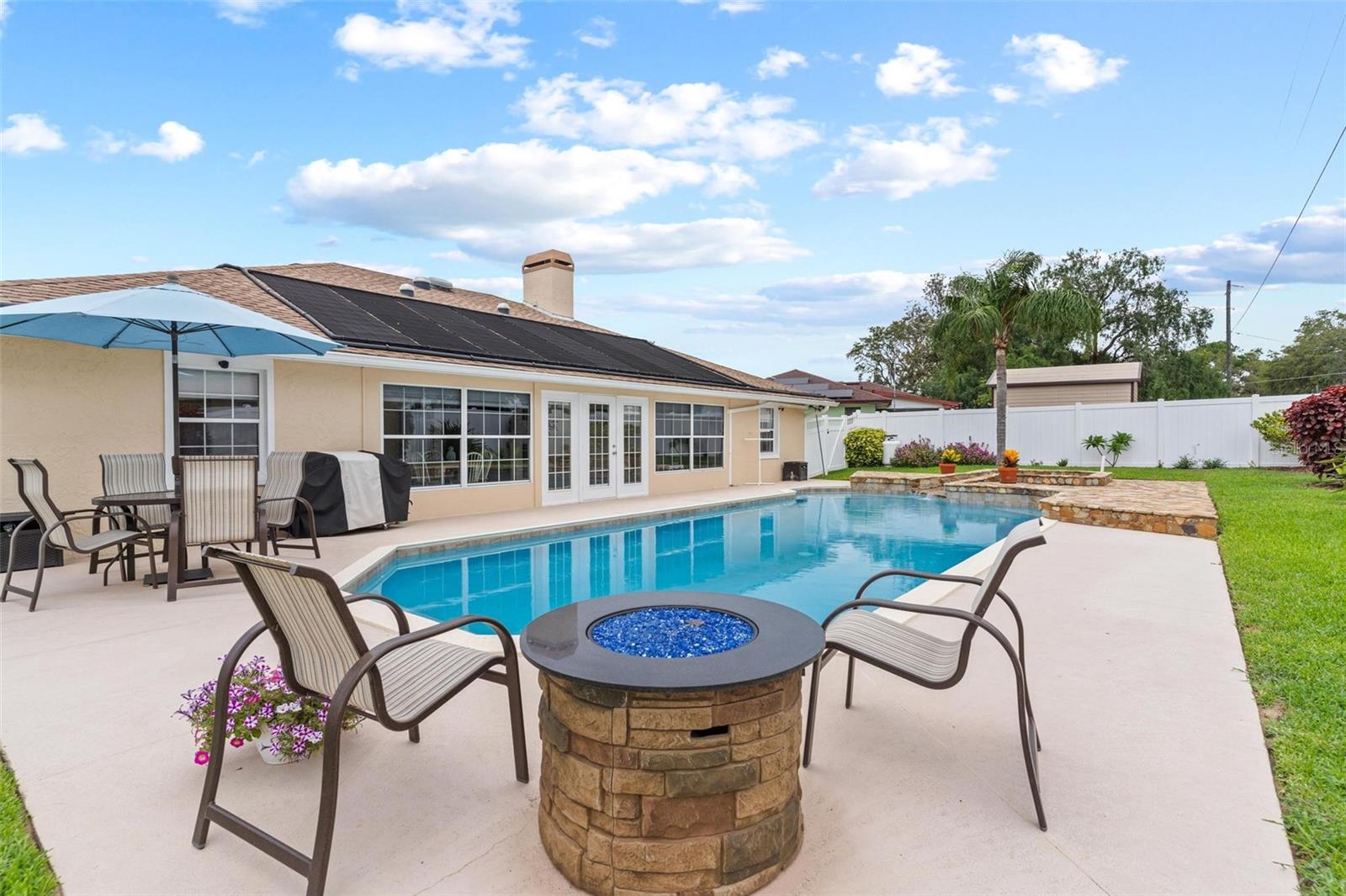 1414 COVE PL, TAVARES, FL, 32778