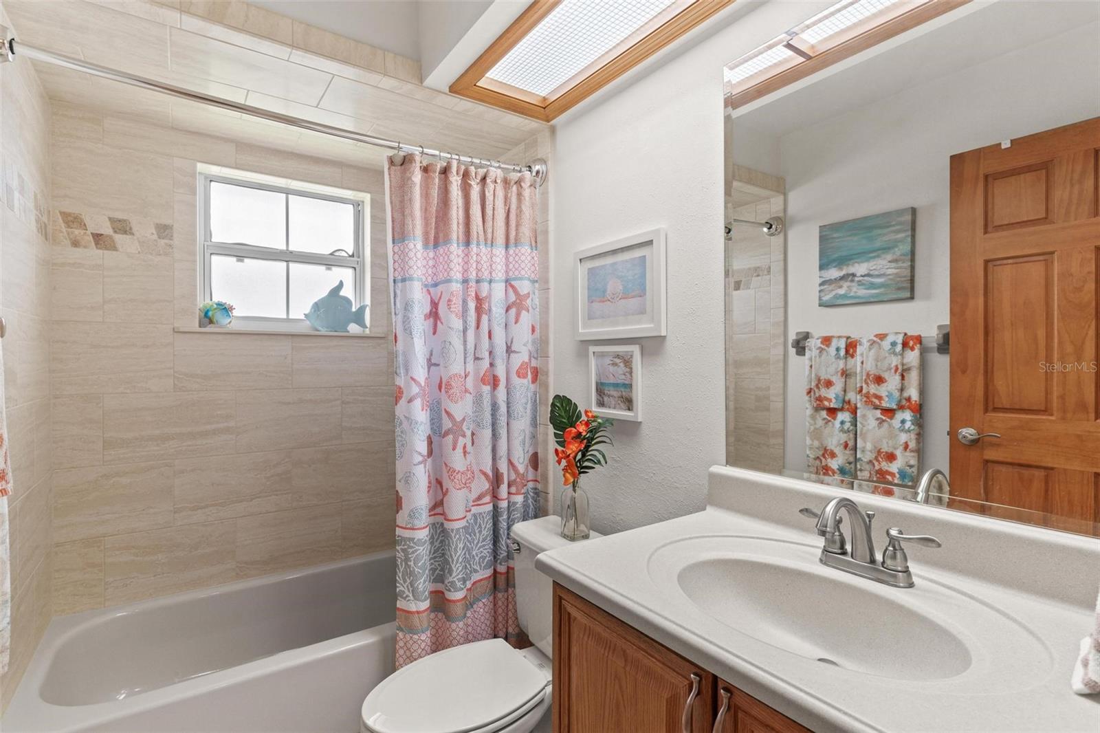 1414 COVE PL, TAVARES, FL, 32778